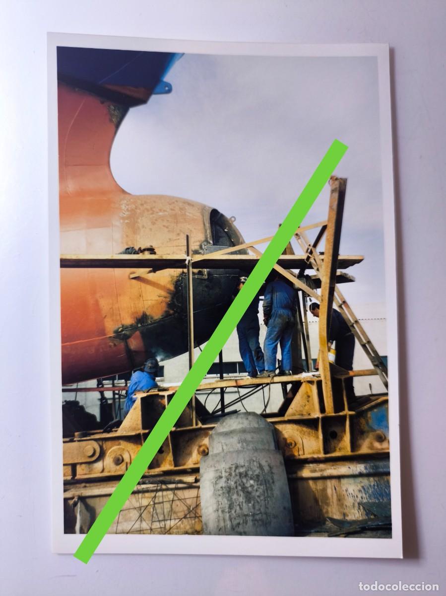 Fotograf&iacute;a antigua: Antigua fotograf&iacute;a. Reparaci&oacute;n Barco ferry de pasajeros y carga rodada Punta Europa. A&ntilde;os 90