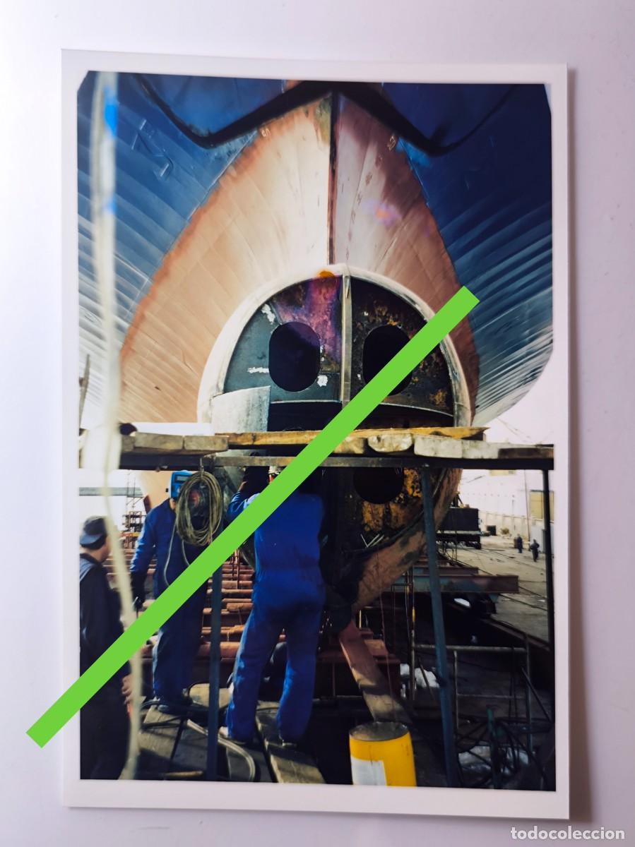 Fotograf&iacute;a antigua: Antigua fotograf&iacute;a. Reparaci&oacute;n Barco ferry de pasajeros y carga rodada Punta Europa. A&ntilde;os 90
