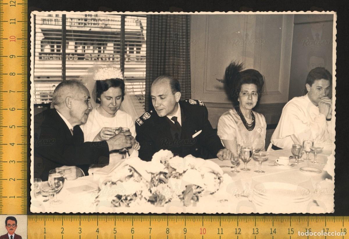 Fotograf&iacute;a antigua: D&Iacute;A BODA MATRIMONIO NOVIA &iquest;TENIENTE MARINA MERCANTE? UNIFORME GALA - FOTOGRAF&Iacute;A ANTIGUA A&Ntilde;OS 60 AMOR