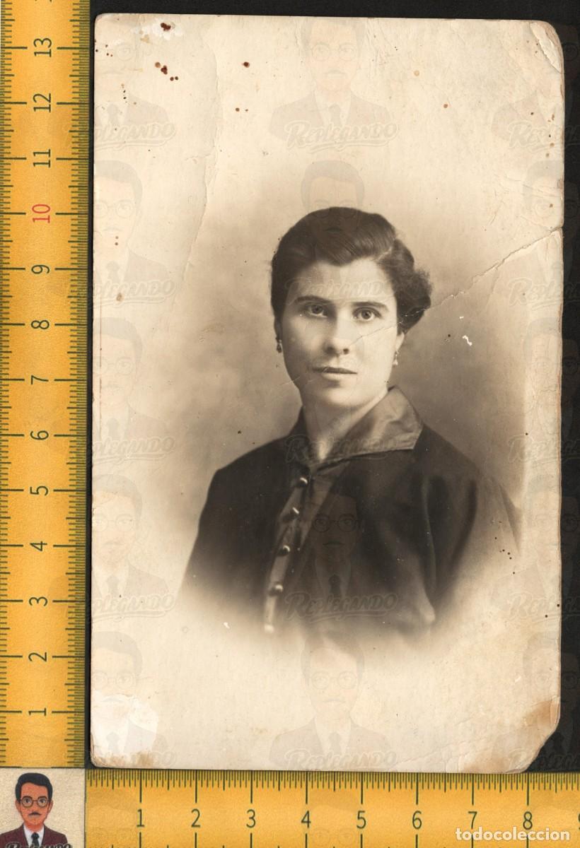 Fotograf&iacute;a antigua: RETRATO BELLA MUJER JOVEN PELO RECOGIDO MIRADA SERENA VESTIDO - FOTO ANTIGUA ESTUDIO A&Ntilde;OS 10/20