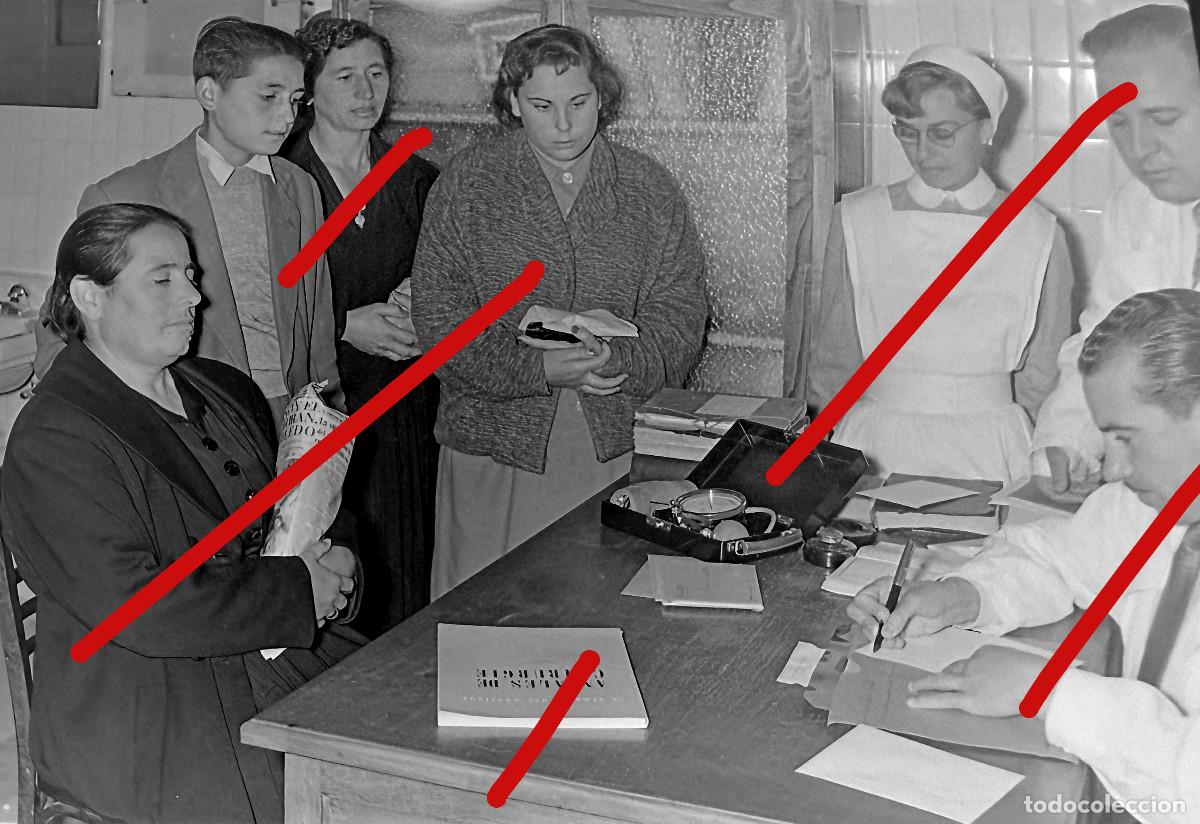 Fotograf&iacute;a antigua: Instituto del C&aacute;ncer Madrid A&ntilde;os 50 - Negativo de Celuloide