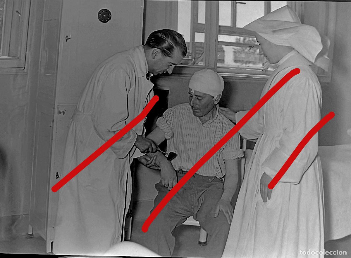 Fotograf&iacute;a antigua: Instituto del C&aacute;ncer Madrid A&ntilde;os 50 - Negativo de Celuloide