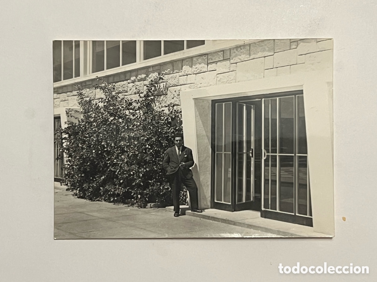 Fotograf&iacute;a antigua: TARRAGONA.., Fachada del Comedor durante mi tiempo en la Universidad Laboral (a.1960)