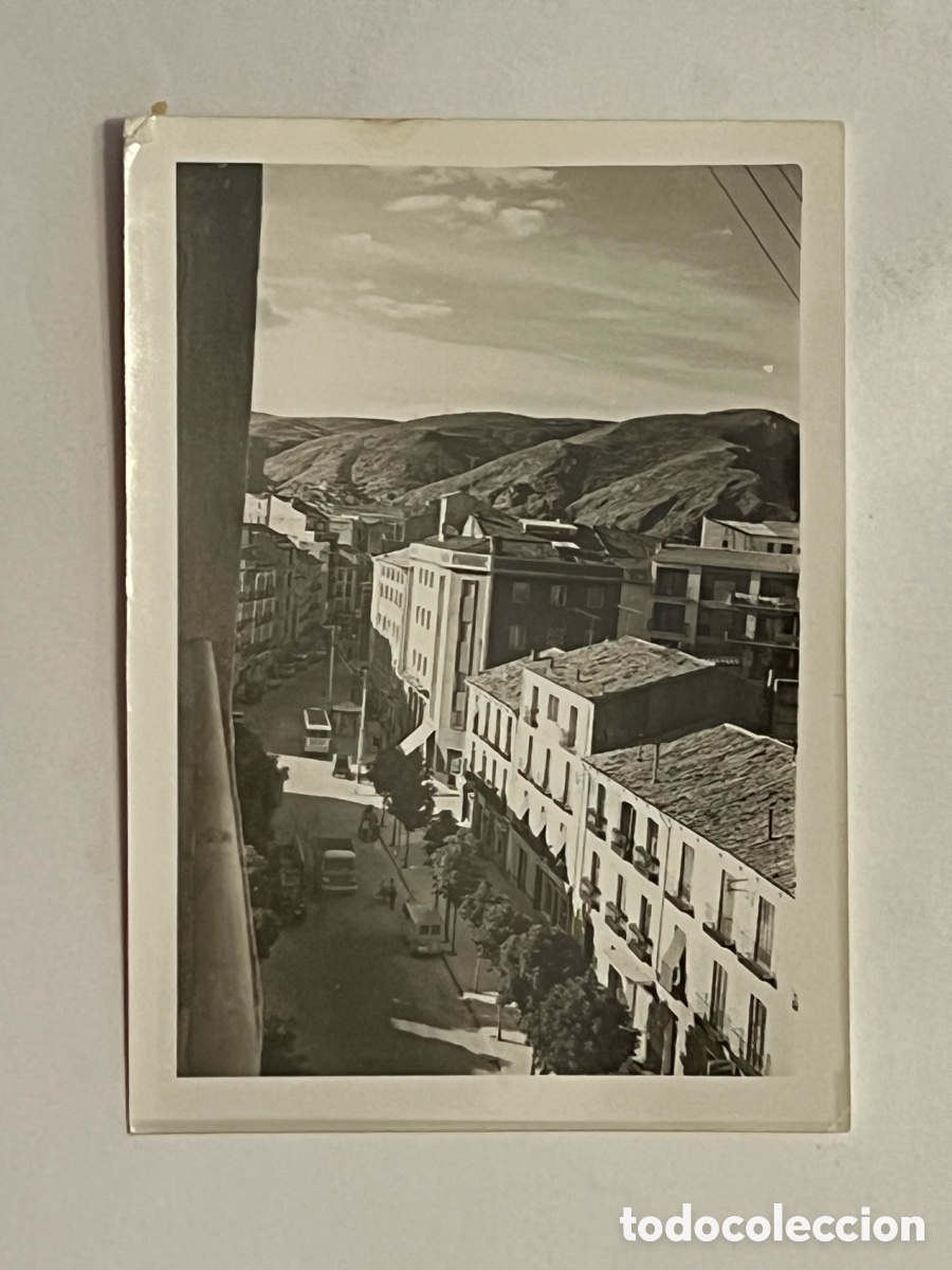Fotograf&iacute;a antigua: ALHAMA DE ARAG&Oacute;N, una de sus avenidas antes del boom inmobiliario de los a&ntilde;os setenta (a.1966)