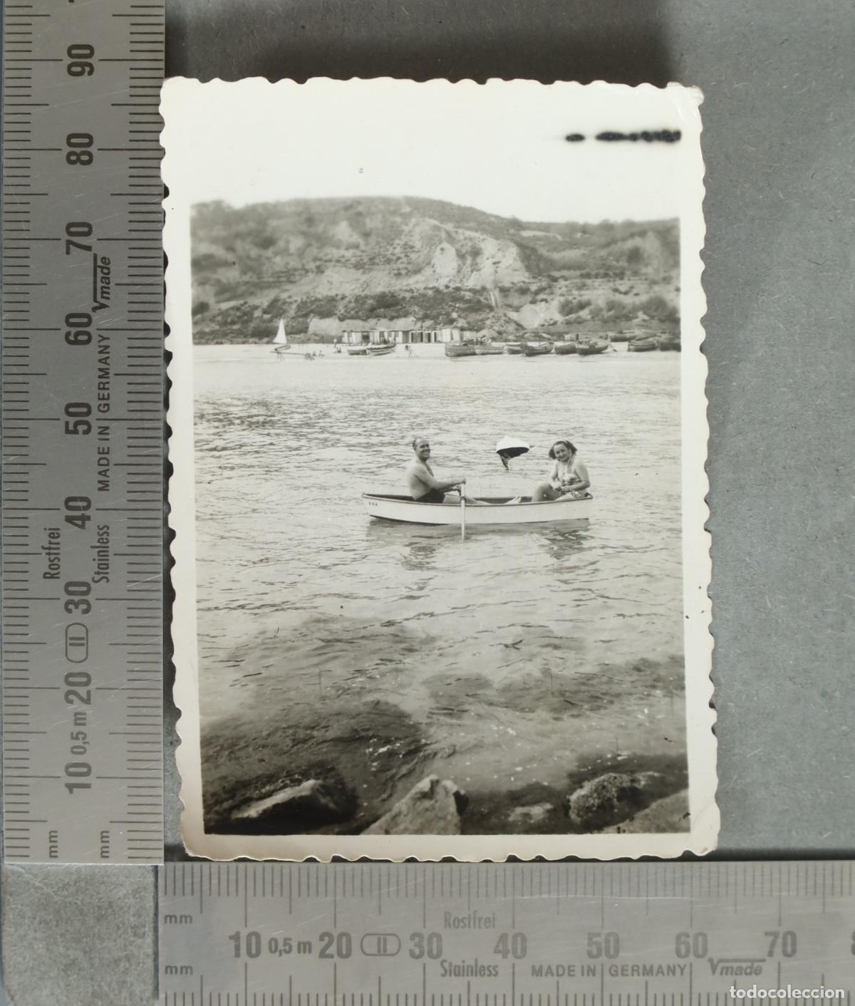 Photographie ancienne: FOTOGRAFIA. Pareja en barca. COSTA. hacia 1930