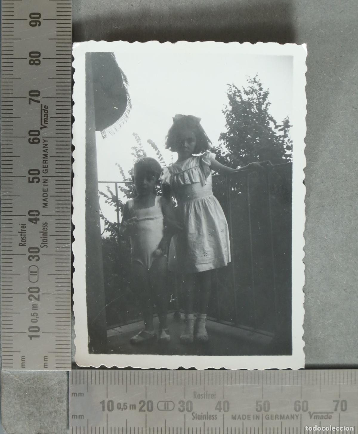 Antique Photography: FOTOGRAFIA. ni&ntilde;os en un balc&oacute;n hacia 1940