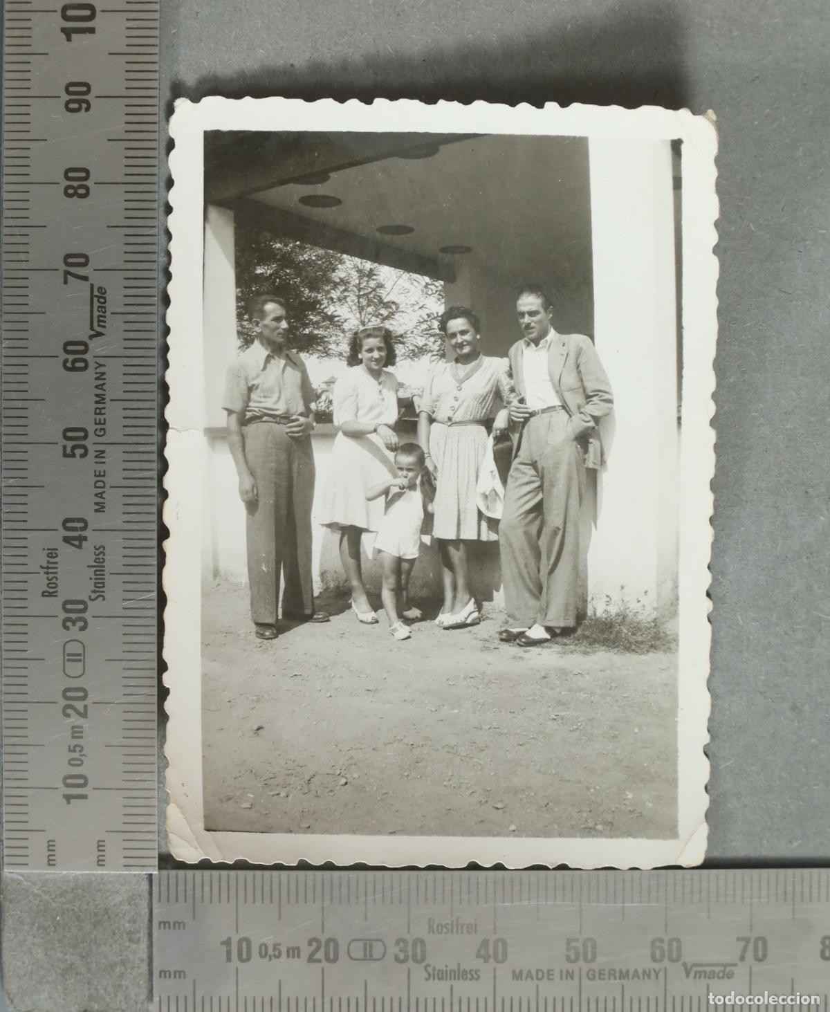 Fotograf&iacute;a antigua: FOTOGRAFIA. EN CHALET. 1942
