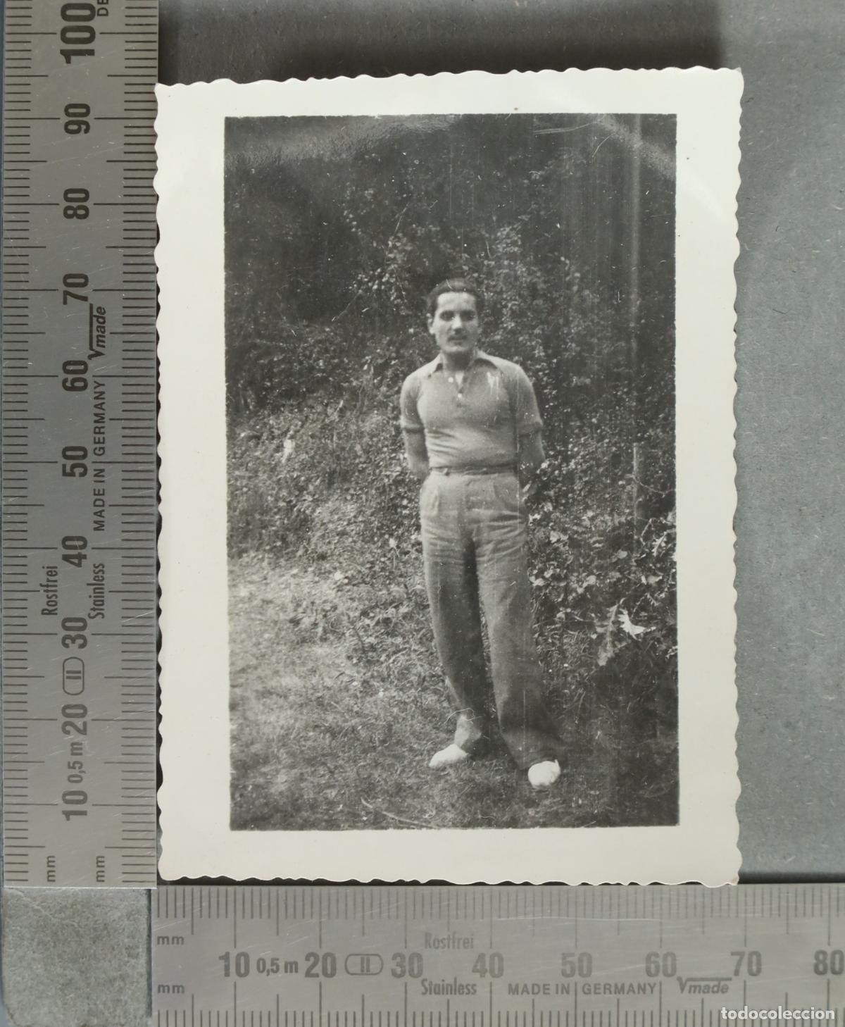 Fotograf&iacute;a antigua: FOTOGRAFIA. HOMBRE EN EL CAMPO hacia 1930