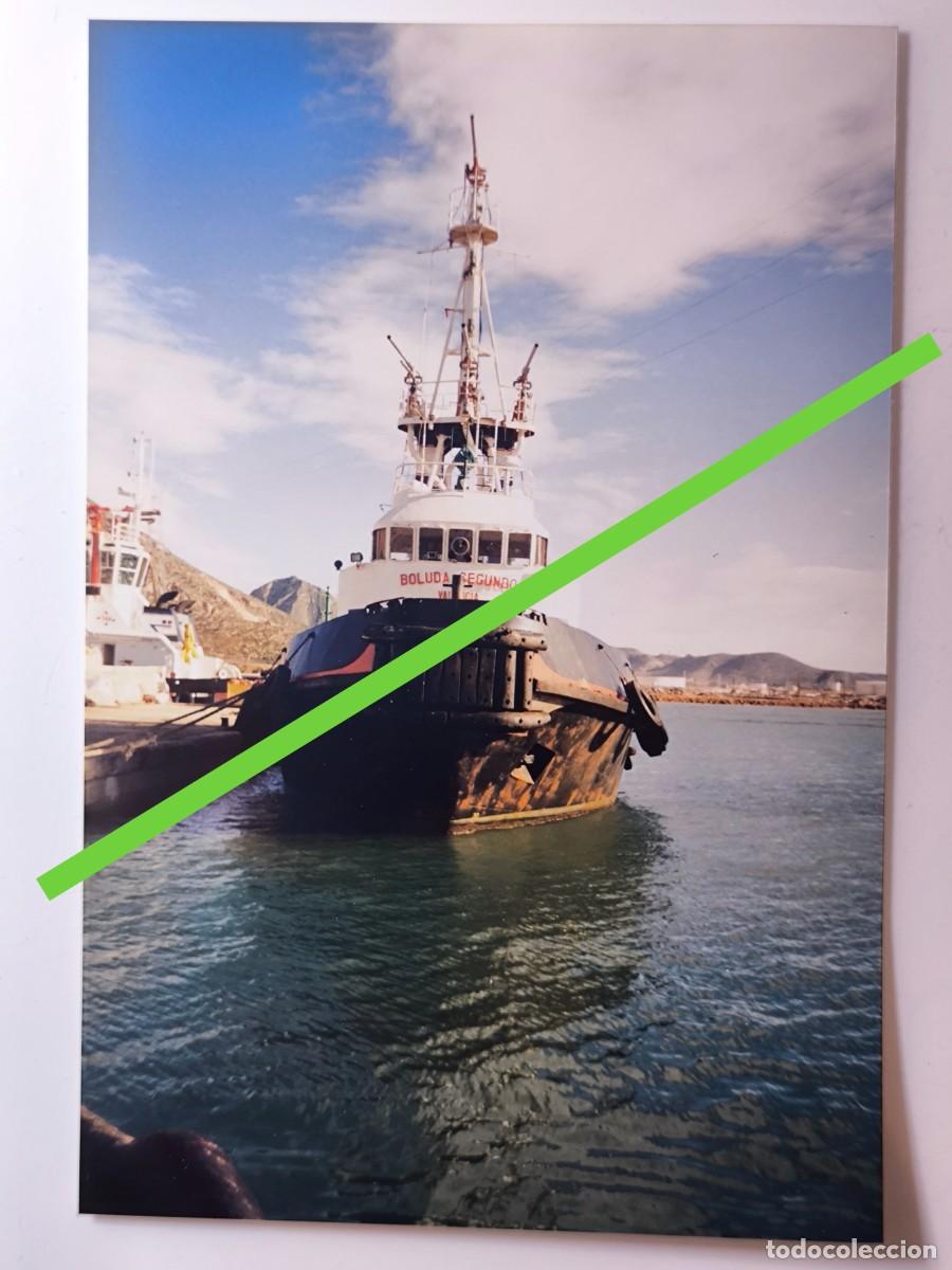 Fotograf&iacute;a antigua: Antigua fotograf&iacute;a. Barco remolcador Boluda Segundo. A&ntilde;os 90.