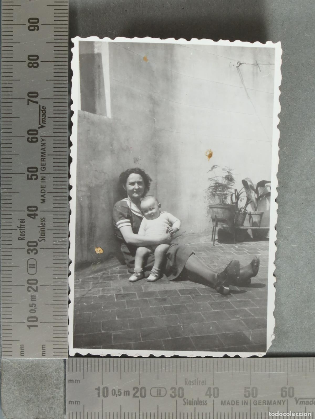 Fotografia antica: FOTOGRAFIA. Mujer con bebe