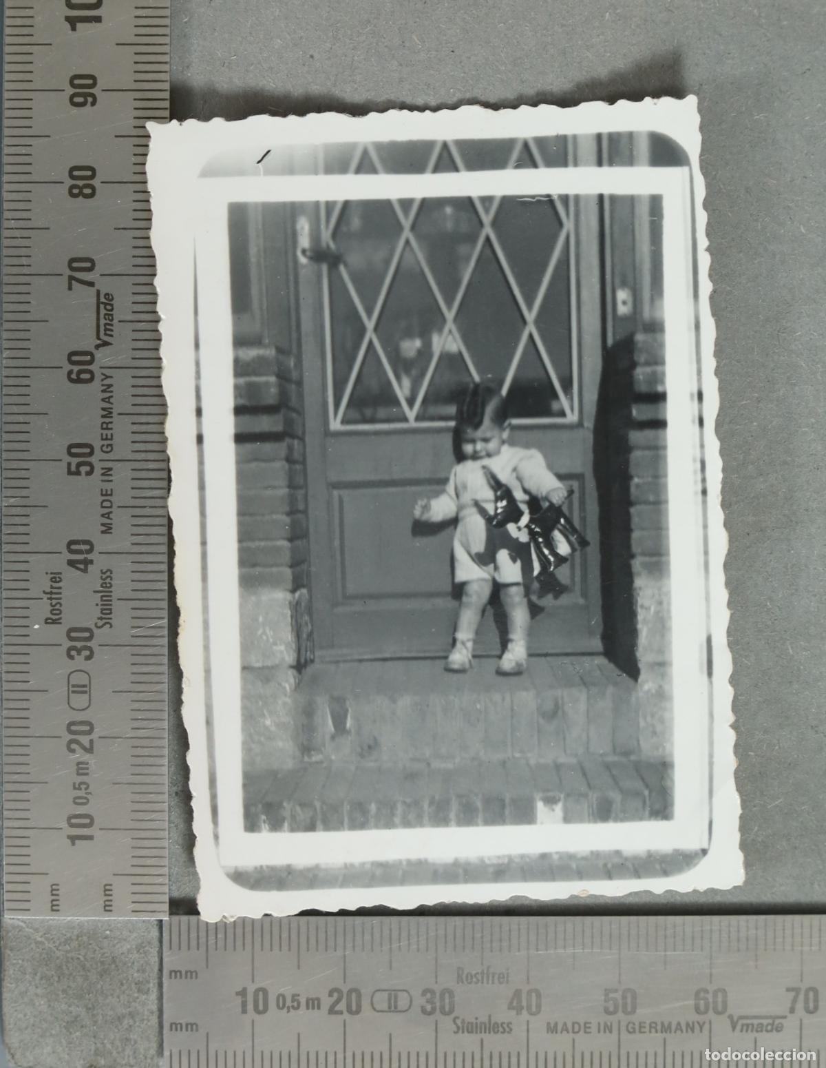 Antique Photography: FOTOGRAFIA. ni&ntilde;o con juguet. hacia 1940
