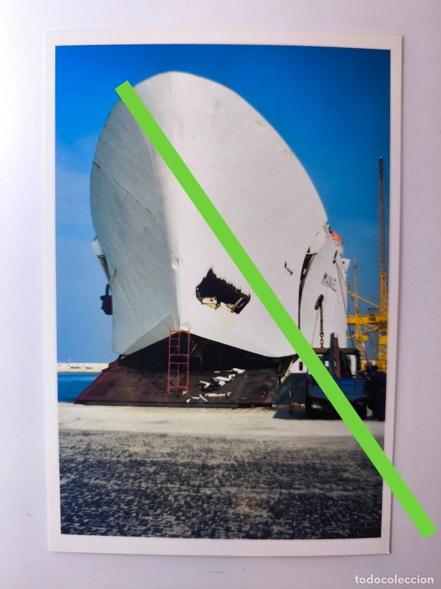 Fotograf&iacute;a antigua: Antigua fotograf&iacute;a. Barco buque de pasajeros y carga Manuel Aza&ntilde;a. Reparaci&oacute;n. A&ntilde;os 90