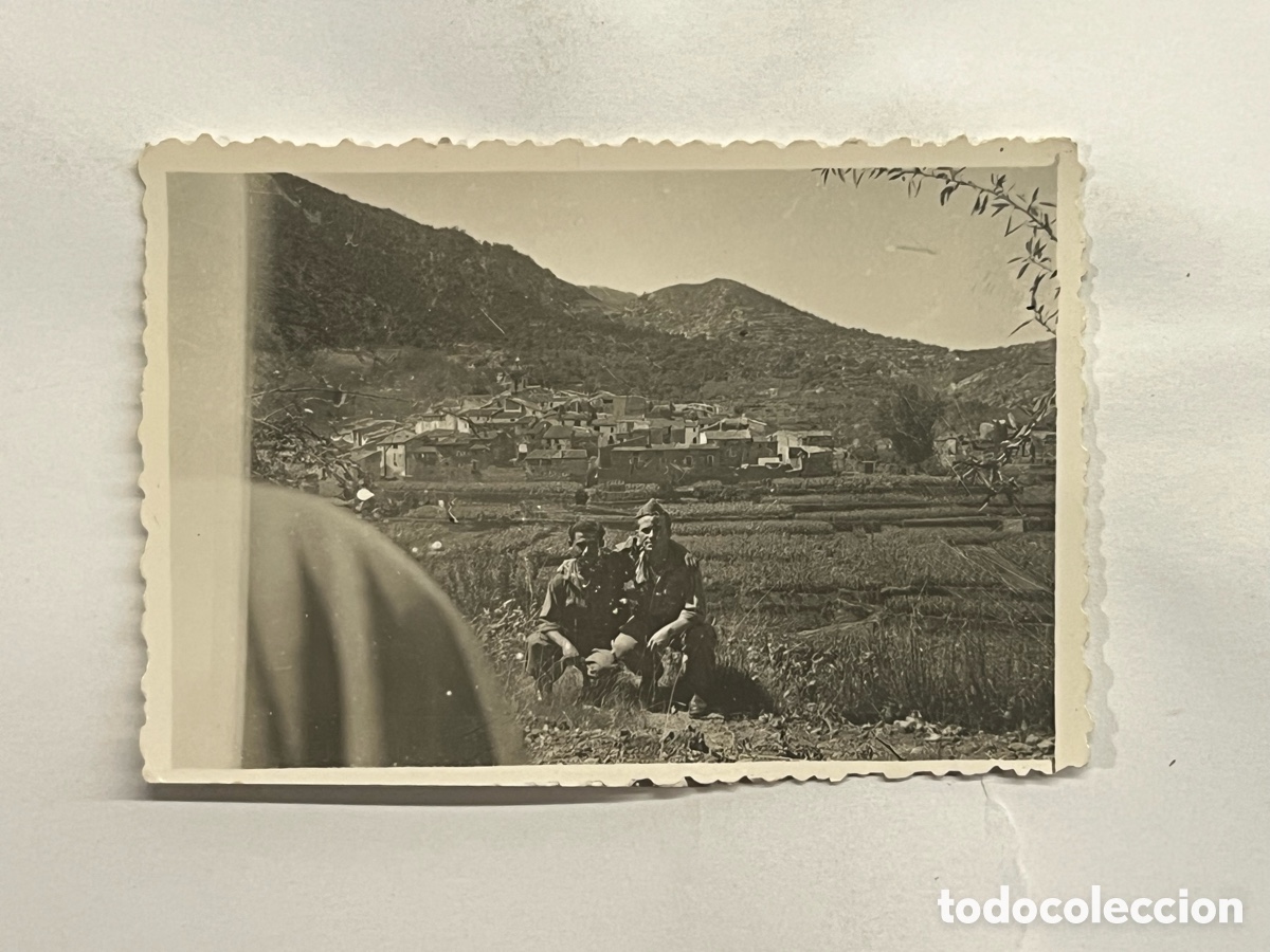 Fotograf&iacute;a antigua: AHIN (Castell&oacute;n) Militares para el recuerdo.. un d&iacute;a d&eacute; maniobras.., Verano de 1951