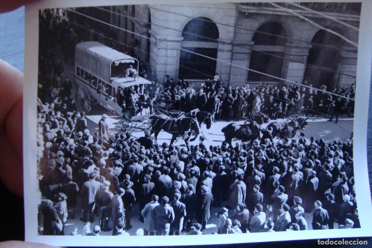 Fotograf&iacute;a antigua: ANTIGUA FOTOGRAFIA FIESTA ELS TONIS IGUALADA BARCELONA A&Ntilde;OS 60.
