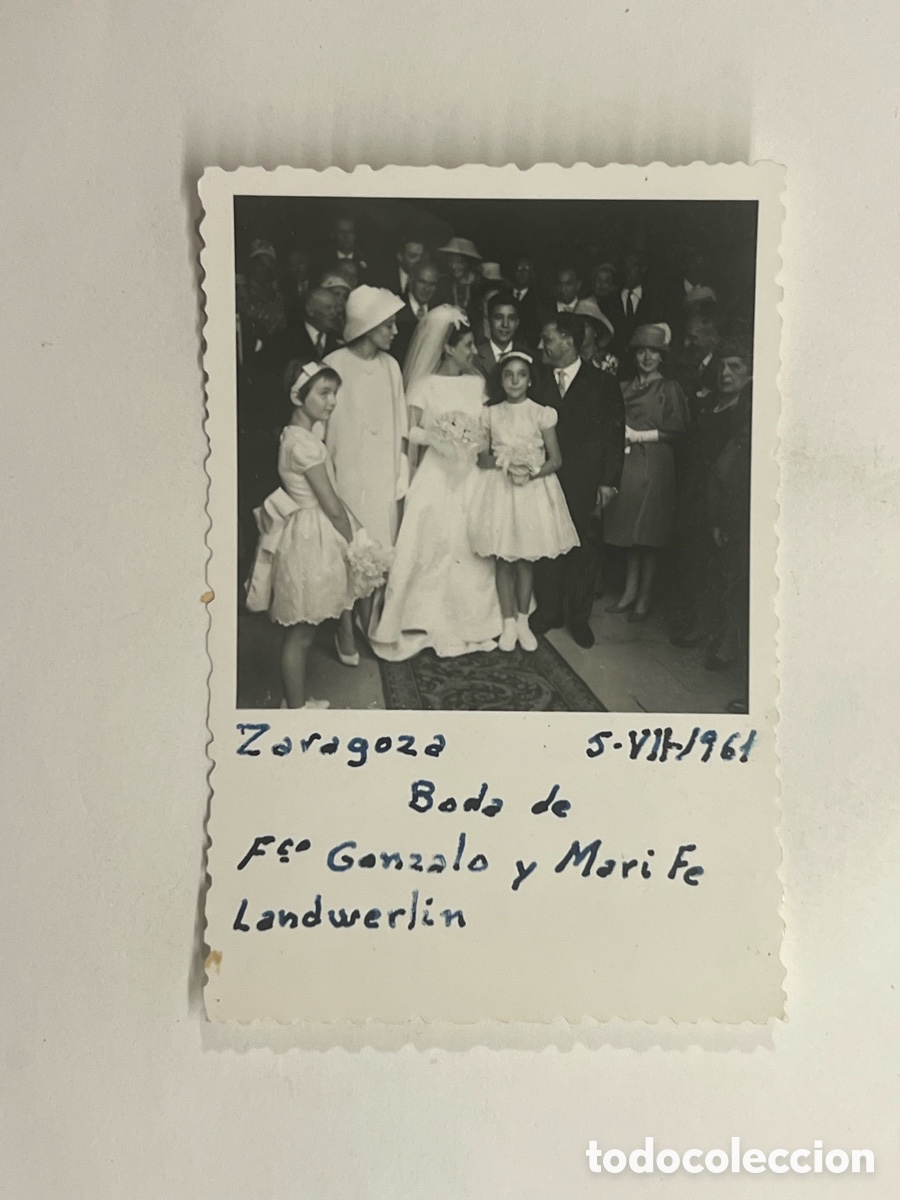 Fotograf&iacute;a antigua: ZARAGOZA. Fotograf&iacute;a Boda de Francisco y MariFe Landwerlin (a.1961) Med&iacute;das: 9 x 6 cm.