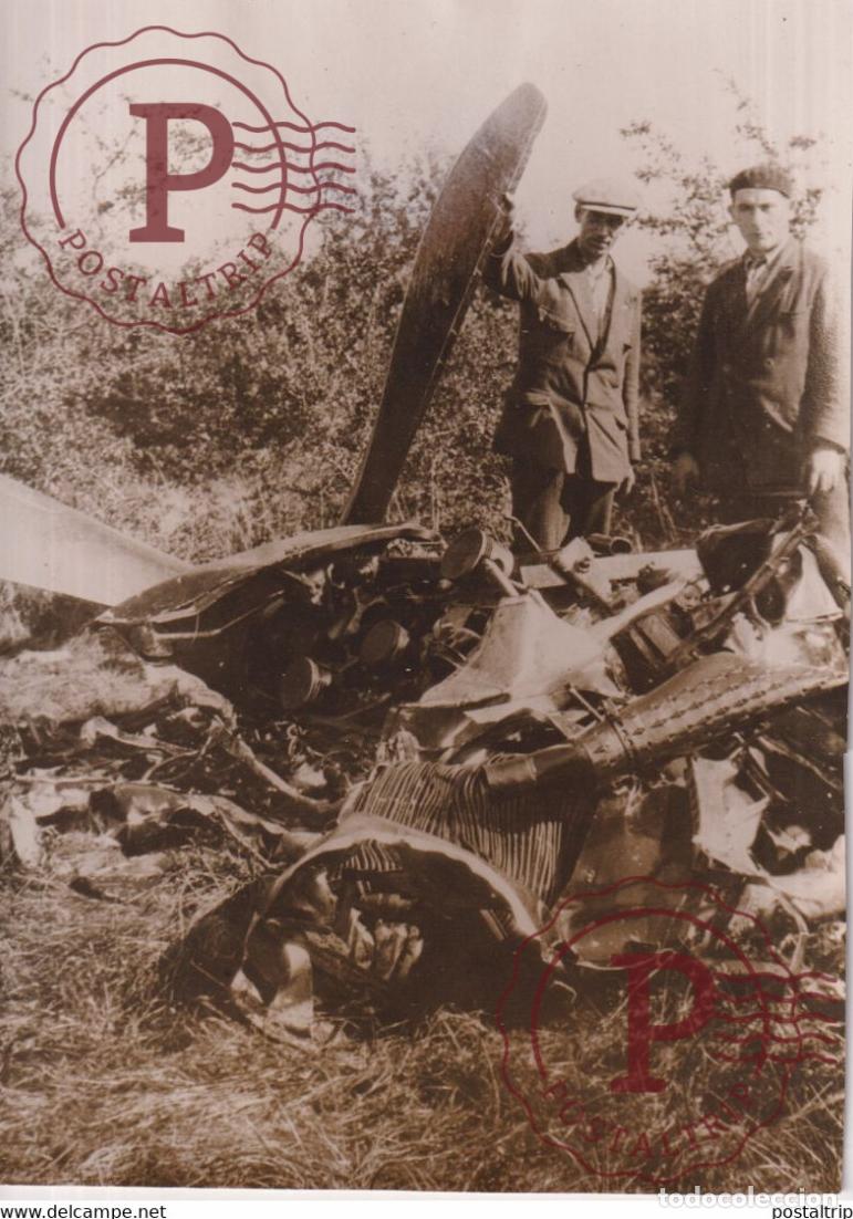 Fotograf&iacute;a antigua: CATASTROPHE AERIENNE DE CORCELLES LES MONTS DIJON 21] C&ocirc;te dOr 16*12CM AVIACION AVION