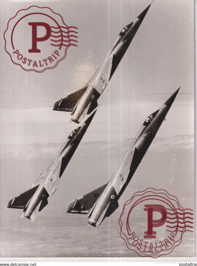 Fotografia antiga: MIRRAGE F1 AVIONS MARCEL DASSAULT BREGUET AVIATION VAUCRESSON 24*18CM AVIACION