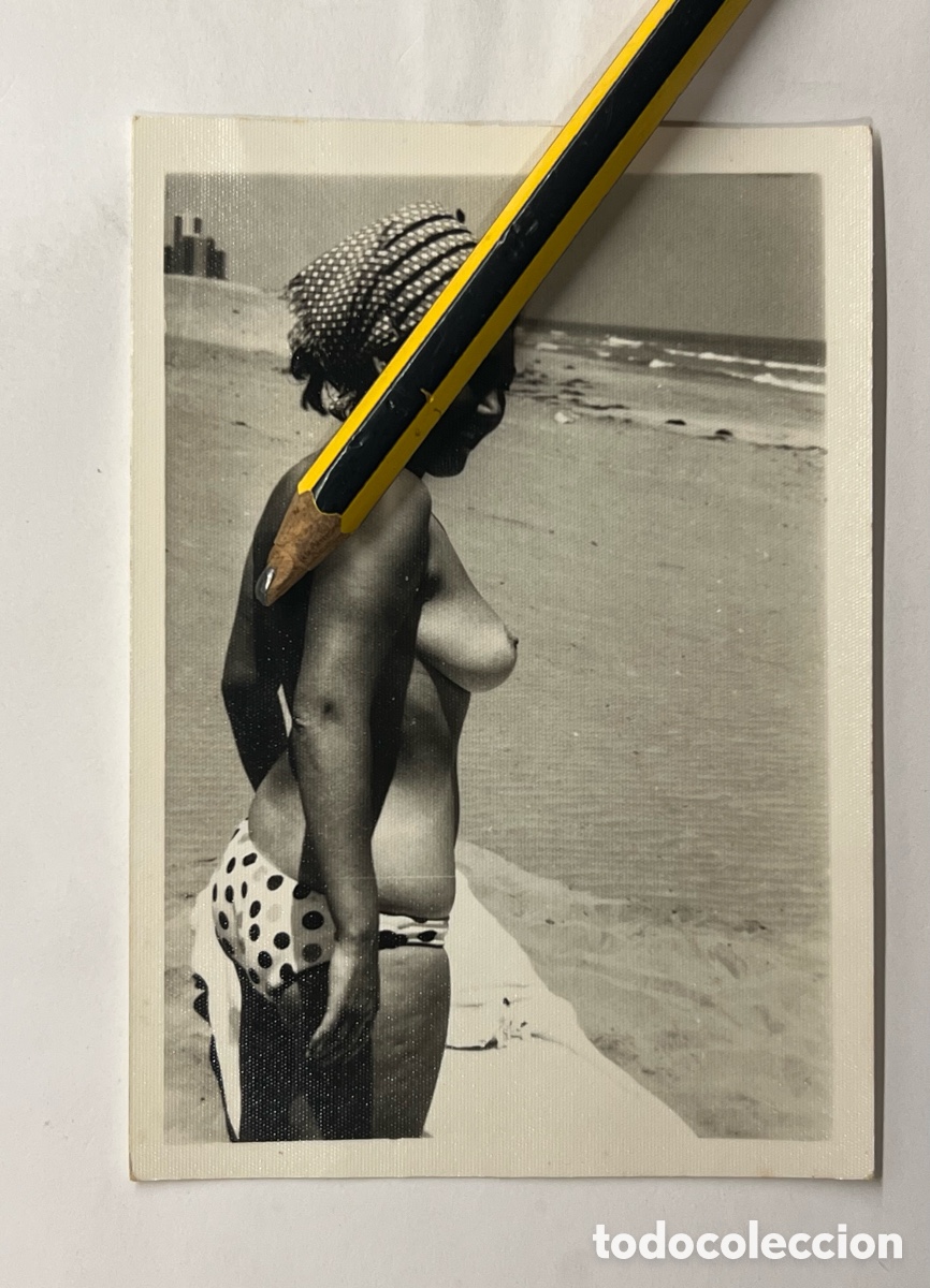 Fotograf&iacute;a antigua: IBIZA. Y llegaron las Suecas.. Fotograf&iacute;a (h.1960?) Med&iacute;das: 7,5 x 11 cm.,