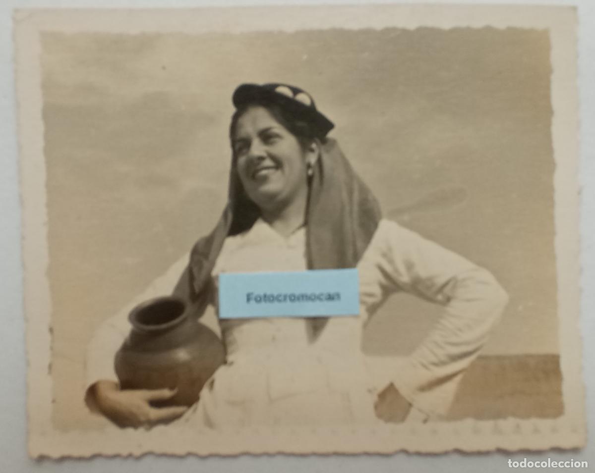 Fotograf&iacute;a antigua: FOTOGRAF&Iacute;A. MUJER VESTIDA CON TRAJE T&Iacute;PICO CANARIO. FOTO DE PACO CASTILLO. LAS PALMAS