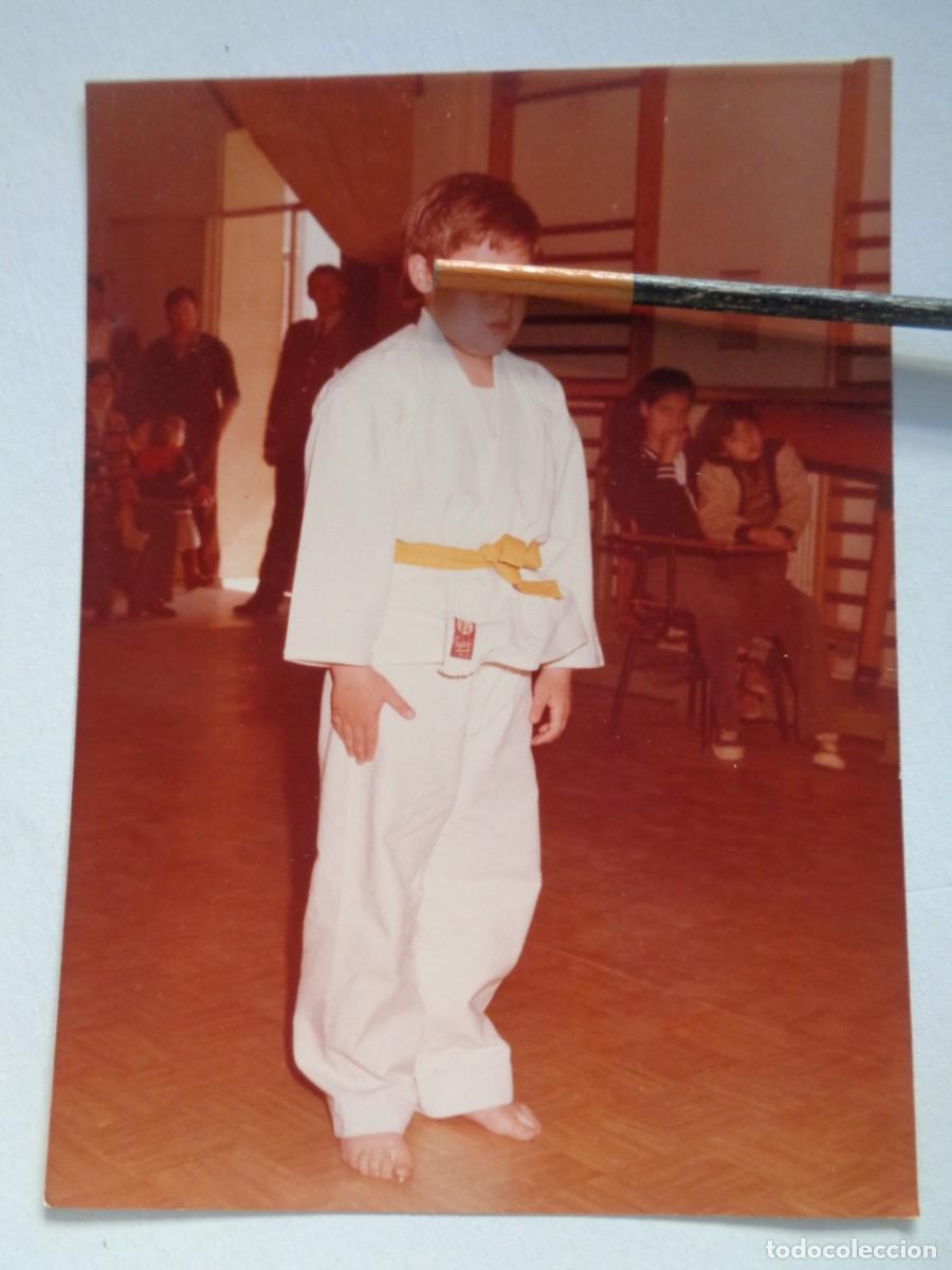 Fotografia antica: FOTO DE NI&Ntilde;O JUDOKA CINTURON AMARILLO ..... 12,5 X 17,5 CM