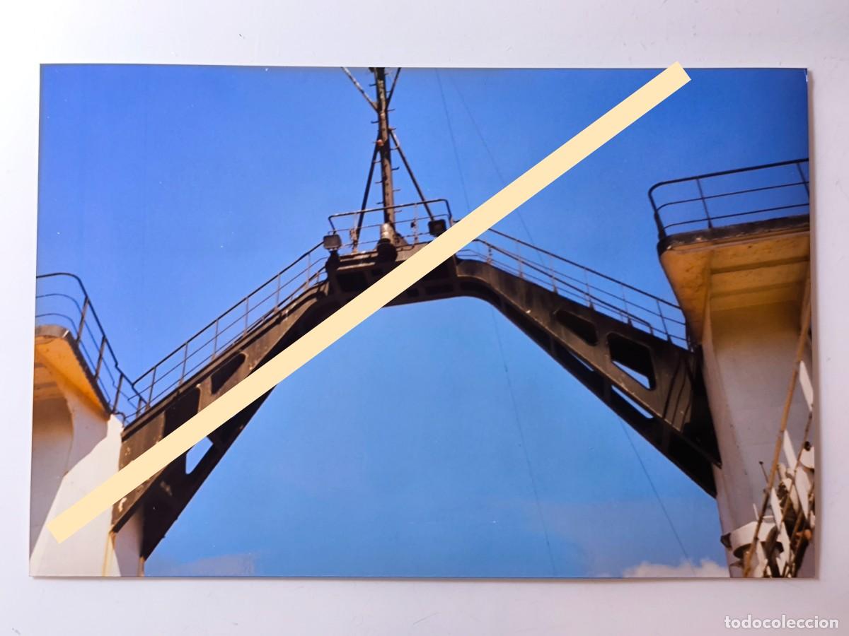 Fotograf&iacute;a antigua: Antigua fotograf&iacute;a. Estructura superior y m&aacute;stil del barco Rol&oacute;n Sur. A&ntilde;os 90. Tenerife