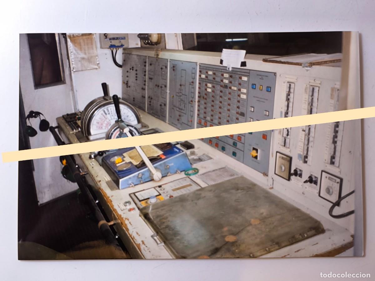 Fotograf&iacute;a antigua: Antigua fotograf&iacute;a. Puesto de control y tel&eacute;grafos de m&aacute;quinas del barco Rol&oacute;n Sur. A&ntilde;os 90 Tenerife