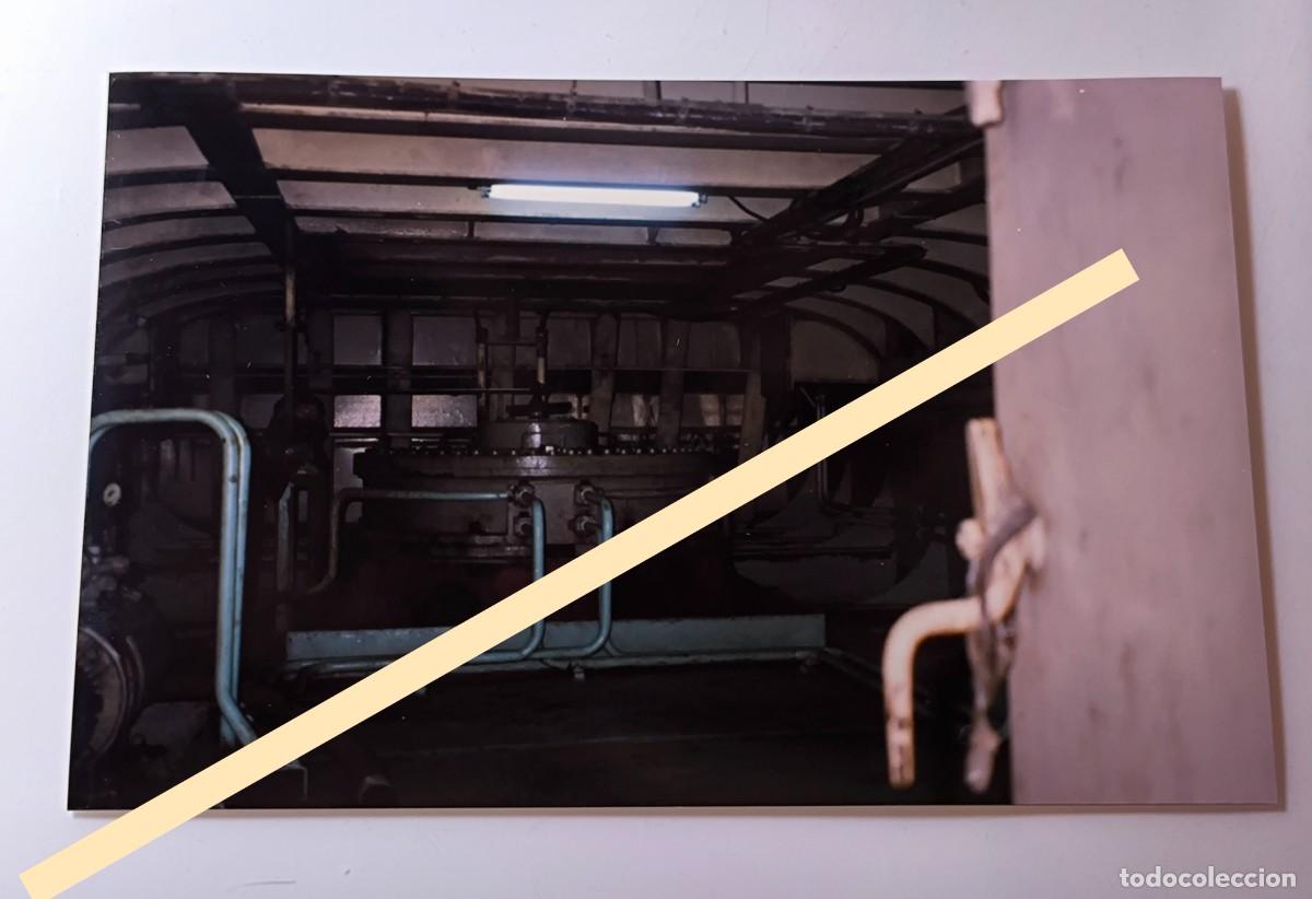 Fotograf&iacute;a antigua: Antigua fotograf&iacute;a. Maquinaria de la sala de m&aacute;quinas del barco Rol&oacute;n Sur. A&ntilde;os 90. Tenerife