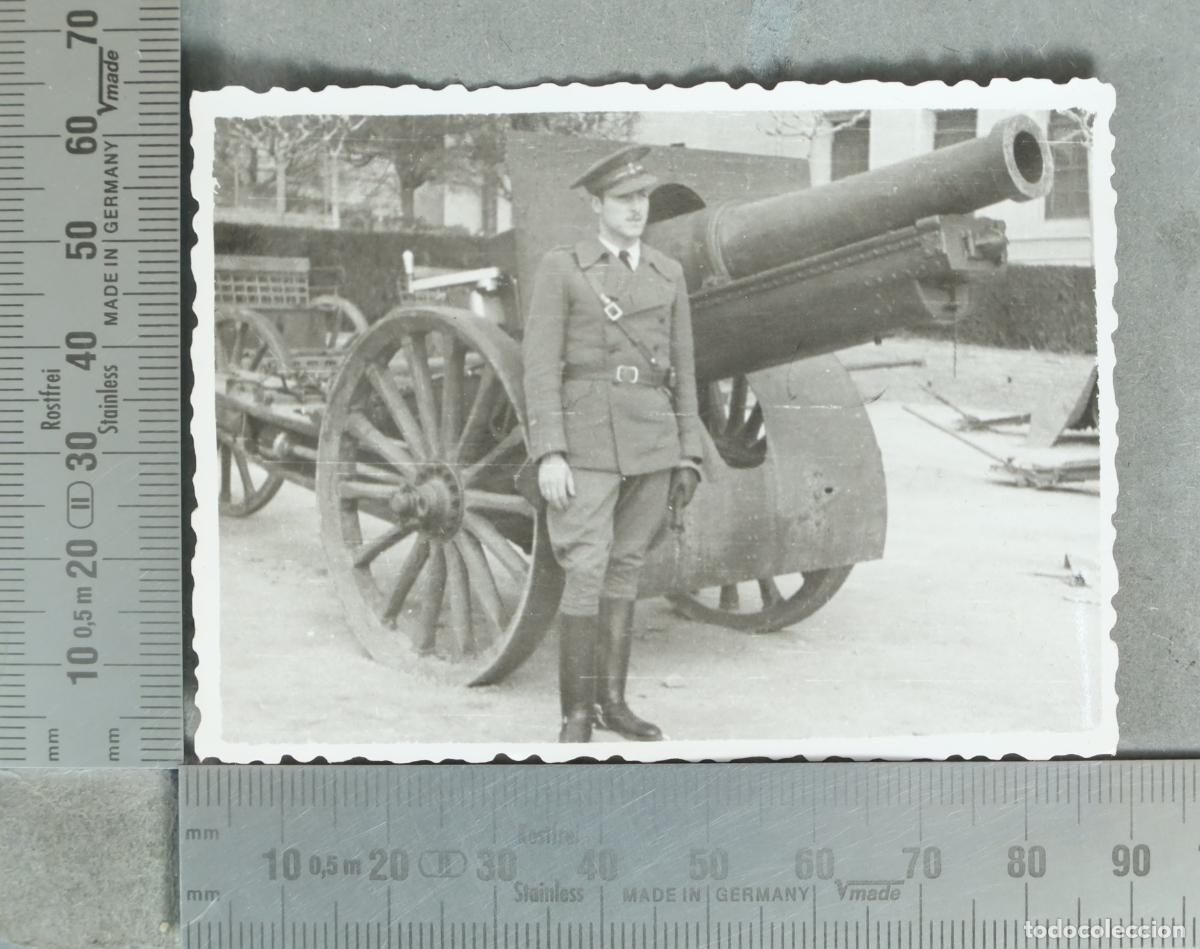Fotograf&iacute;a antigua: FOTOGRAFIA. Militar espa&ntilde;ol junto a ca&ntilde;&oacute;n hacia 1930