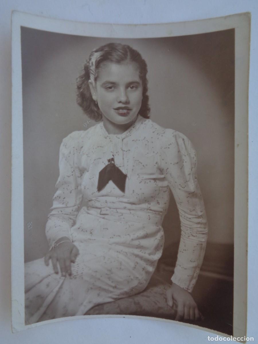 Fotograf&iacute;a antigua: PRECIOSA FOTO DE ESTUDIO DE CHICA , A&Ntilde;OS 40 . DE AKRON , SEVILLA