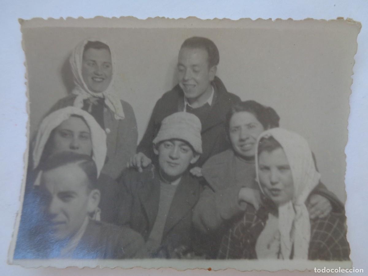 Fotograf&iacute;a antigua: FOTO DE JOVENES DISFRAZADOS , 1941 . DE RUFINO