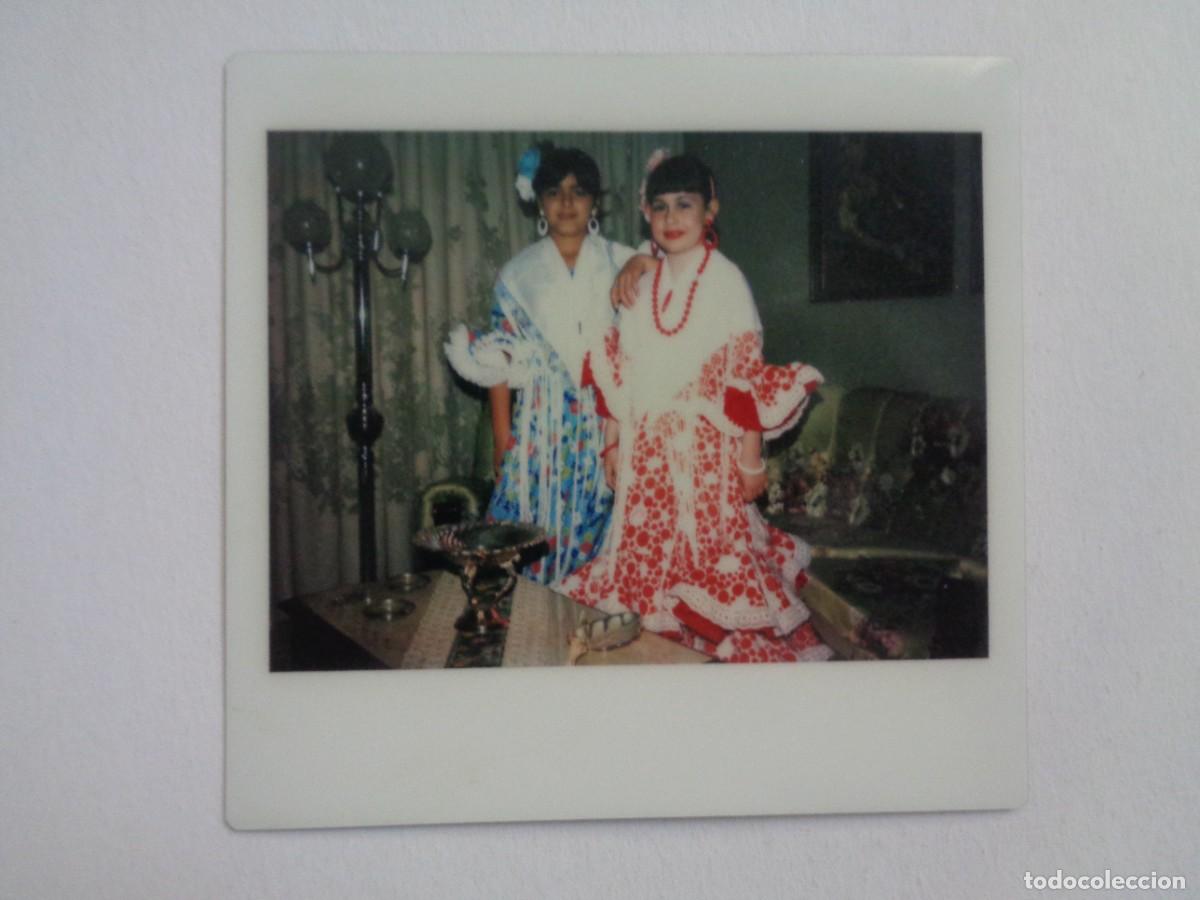 Fotograf&iacute;a antigua: FOTO POLAROID DE CHICAS VESTIDAS DE FLAMENCA