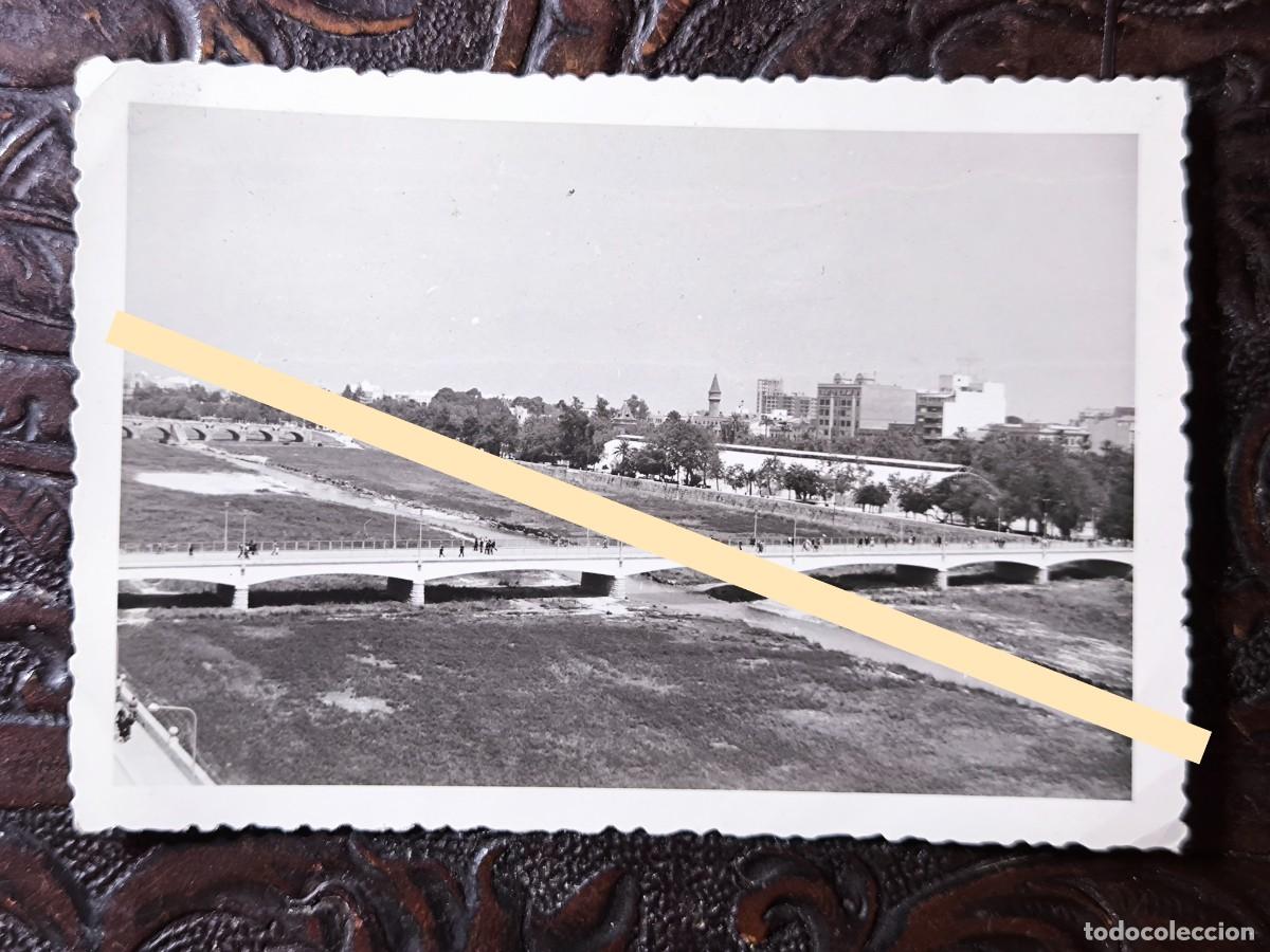 Fotograf&iacute;a antigua: Antigua fotograf&iacute;a. Puente. Valencia. A&ntilde;os 50.