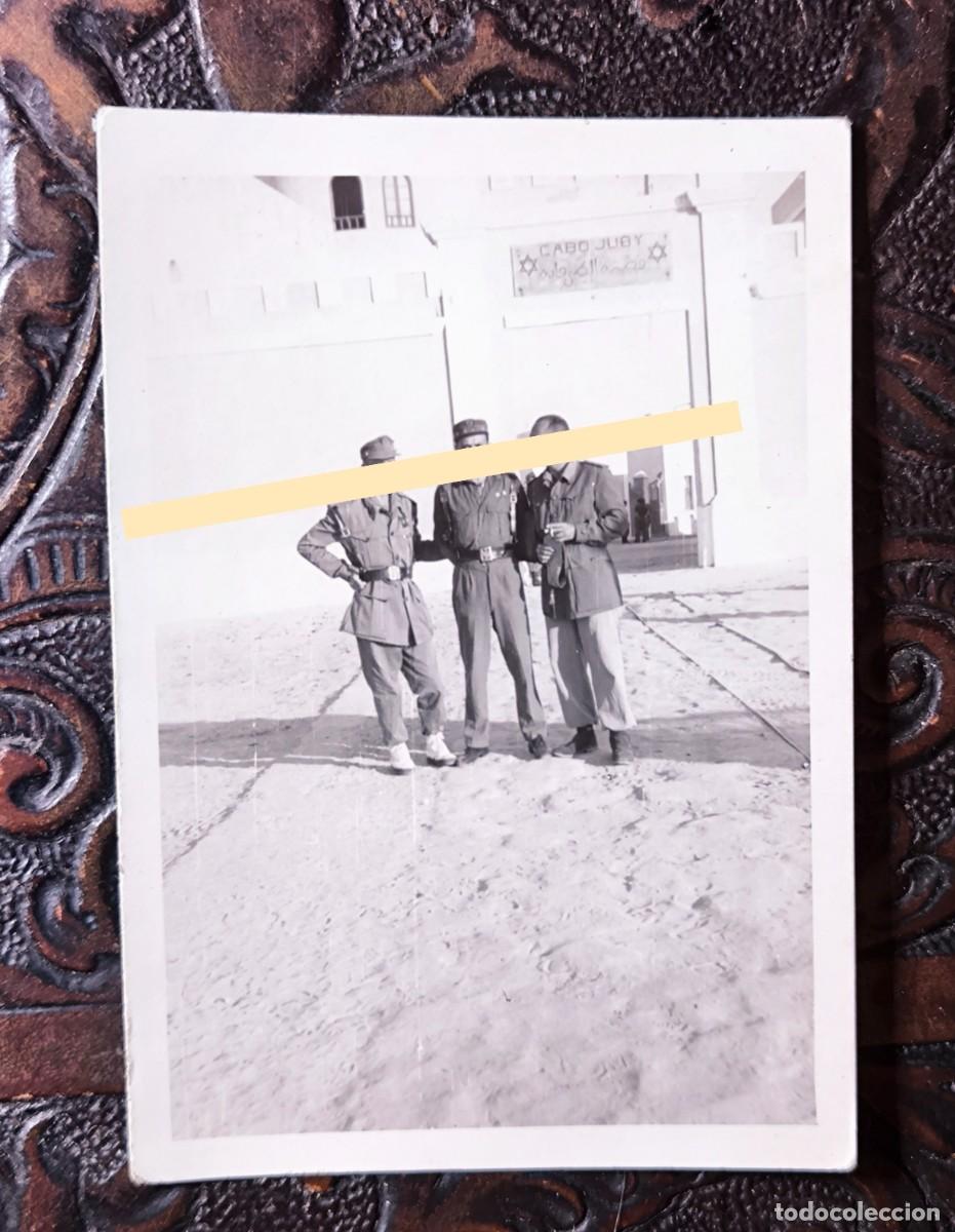 Fotograf&iacute;a antigua: Antigua fotograf&iacute;a. Entrada del Fuerte de Cabo Juby, &Aacute;frica Occidental Espa&ntilde;ola. A&ntilde;os 50.