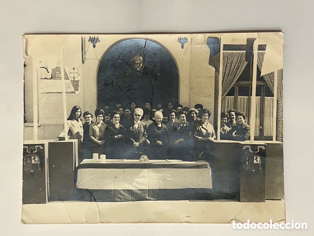 Fotograf&iacute;a antigua: SIMAT DE LA VALLDIGNA, Valencia. Fotograf&iacute;a Cuestaci&oacute;n contra el C&aacute;ncer. Grupo de Se&ntilde;oras (h.1970?)