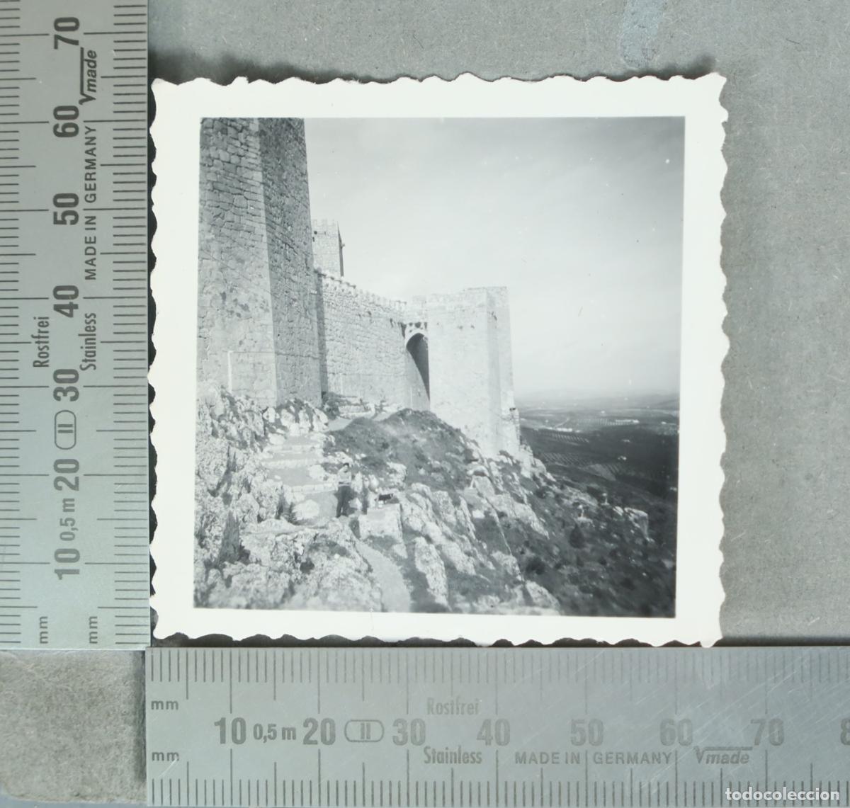 Fotografia antiga: FOTOGRAFIA. VISTA DE CASTILLO A IDENTIFICAR. hacia 1940