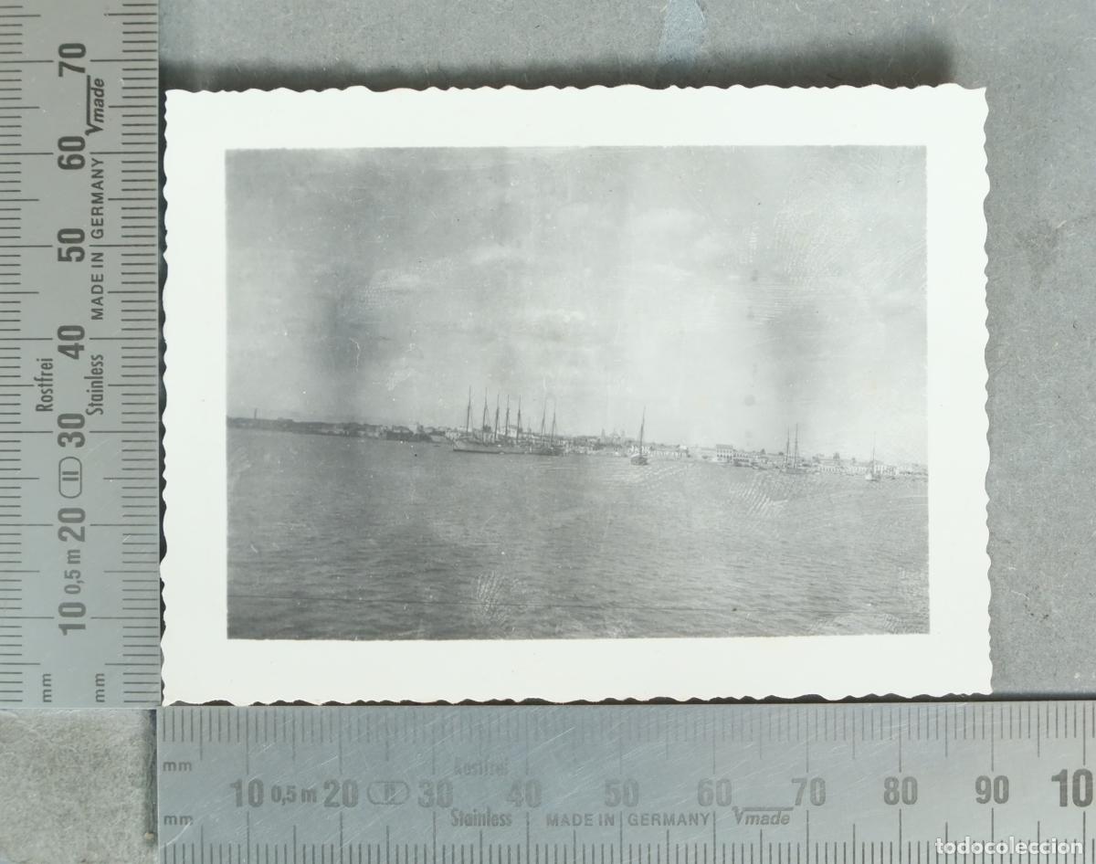 Fotograf&iacute;a antigua: FOTOGRAFIA. Vista de puerto con barcos hacia 1930
