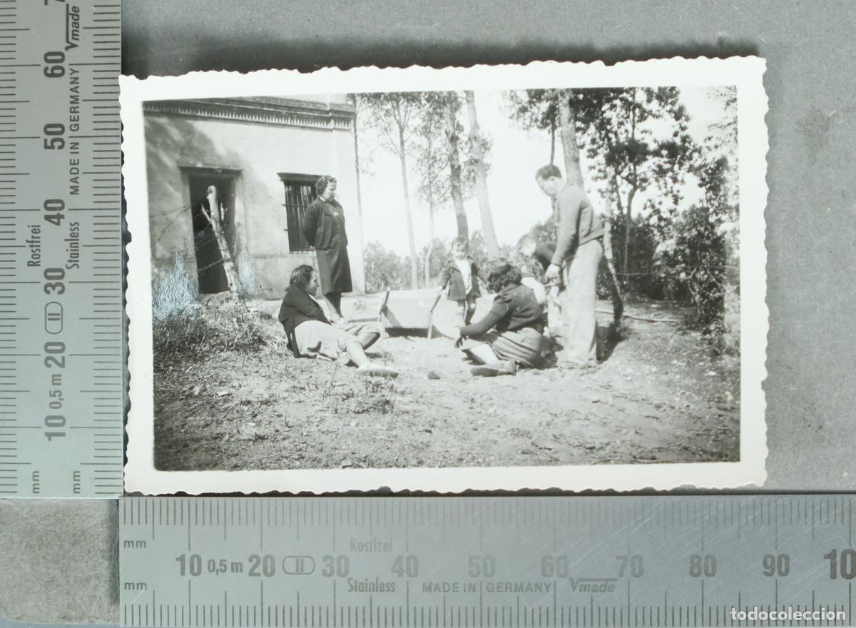 Fotograf&iacute;a antigua: FOTOGRAFIA. VISTA DE JARDIN CASA SANTA CREU. 1941