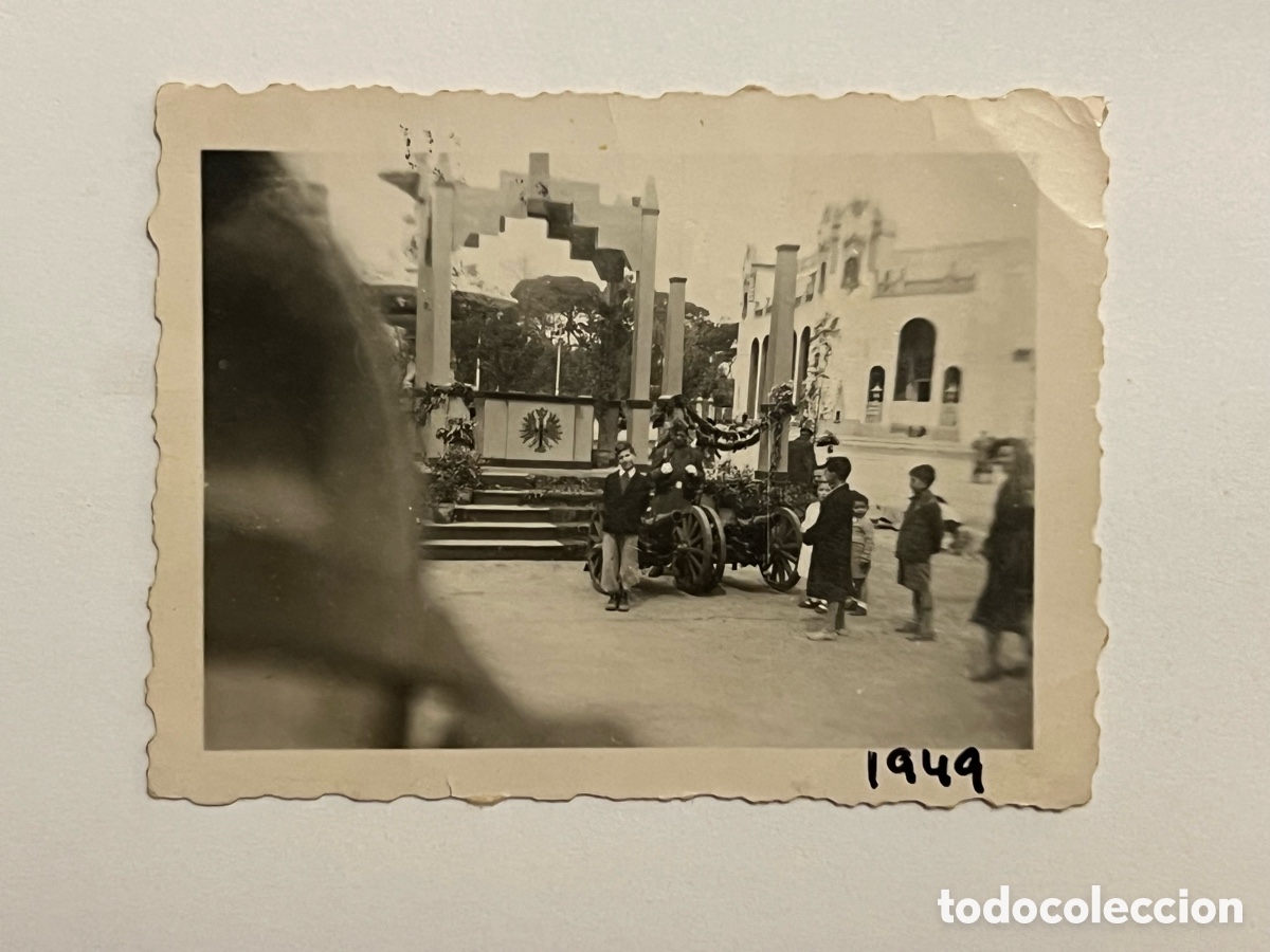Fotograf&iacute;a antigua: VALENCIA. Cuarteles de la Alameda. Actos oficiales. Celebraci&oacute;n Militar (a.1949)