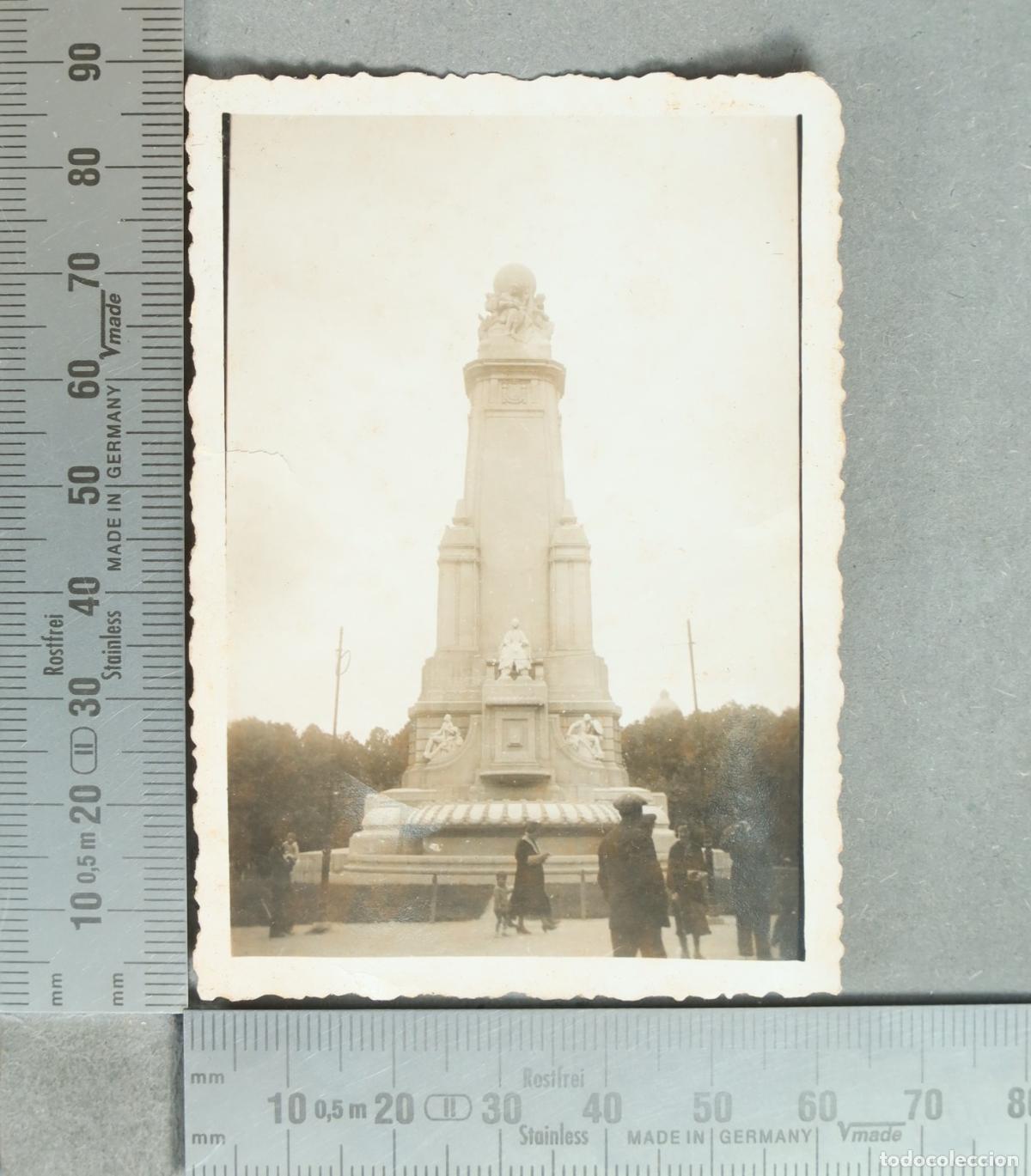Fotograf&iacute;a antigua: FOTOGRAFIA. Madrid - Monumento a Cervantes 1935