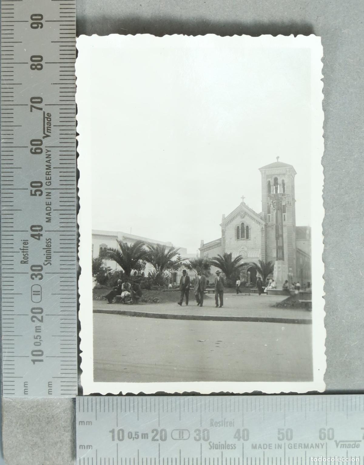 Fotograf&iacute;a antigua: FOTOGRAFIA. Tetuan - Iglesia y plaza 1934
