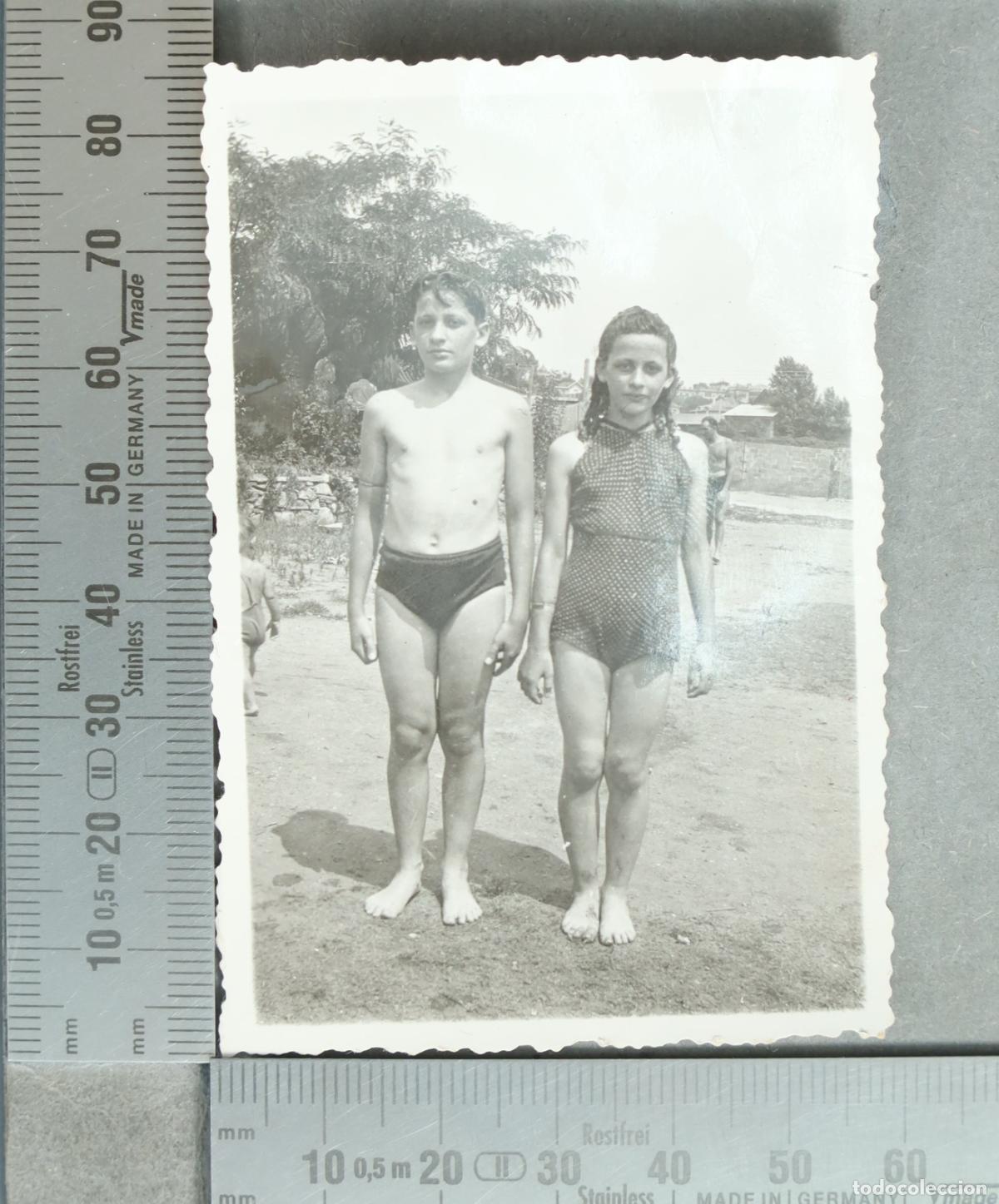 Fotograf&iacute;a antigua: FOTOGRAFIA. Ni&ntilde;os en la playa hacia 1930