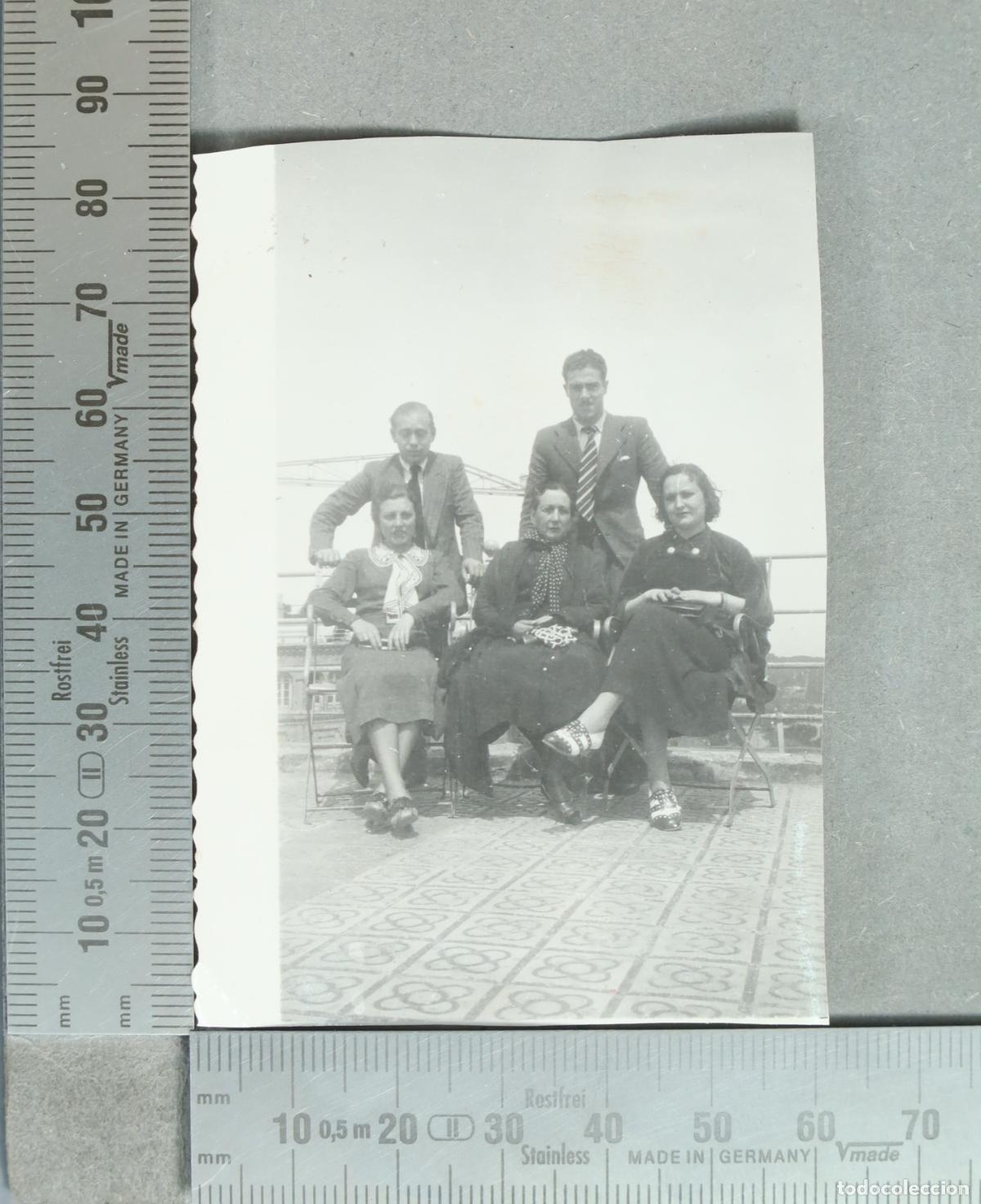 Antique Photography: FOTOGRAFIA. familia en terraza hacia 1940
