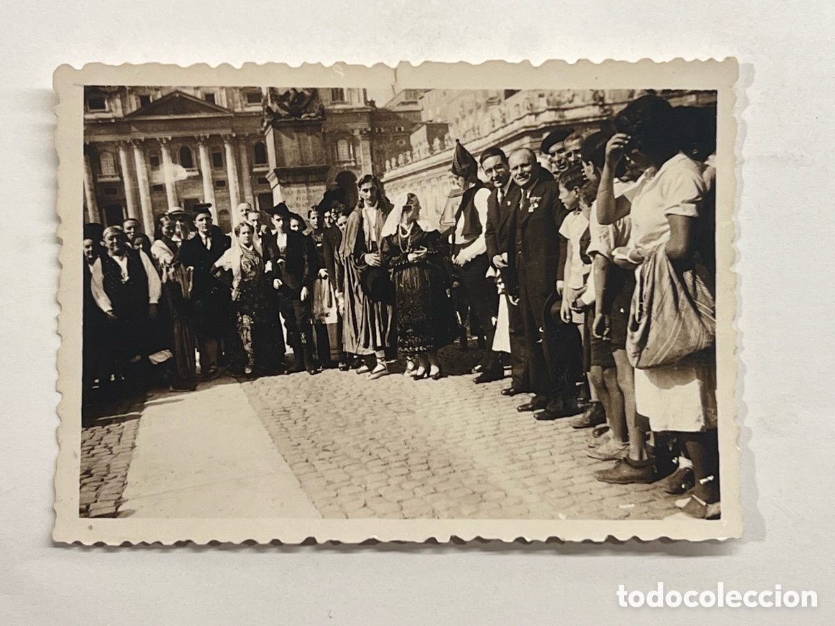 Fotograf&iacute;a antigua: FOTOGRAF&Iacute;A HIST&Oacute;RICA. Roma El Vaticano Delegaci&oacute;n Espa&ntilde;ola recibida por Benito Mussolini ? (h.1934?)