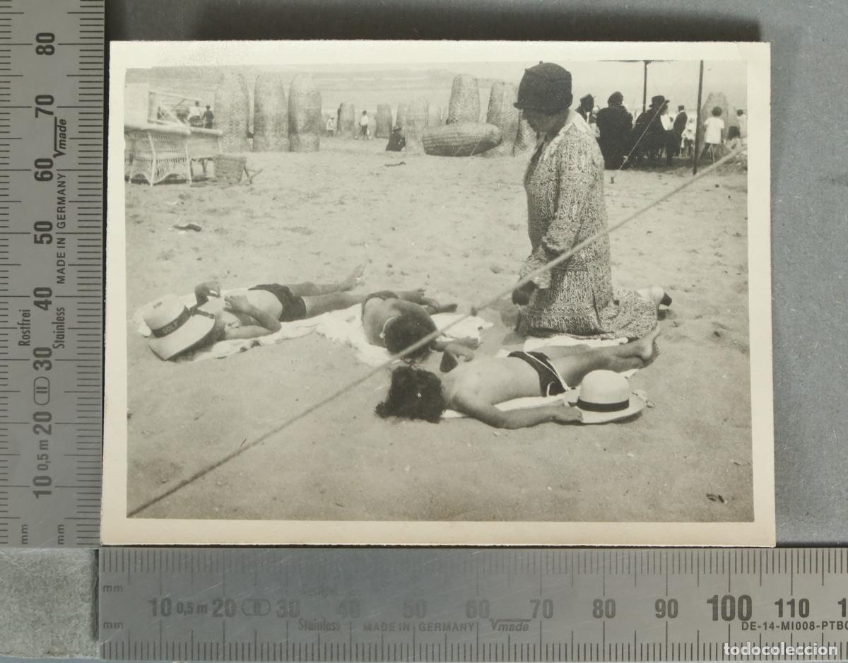 Fotograf&iacute;a antigua: FOTOGRAFIA. ni&ntilde;os en la playa hacia 1920