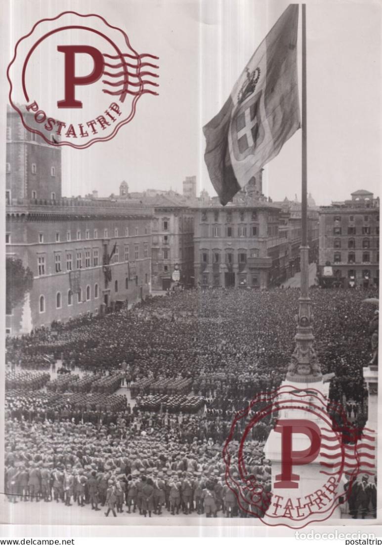 Alte Fotografie: Oswald Mosley and Benito Mussolini ROME ITALY ITALIA Piazzo Venezia 24*18CM