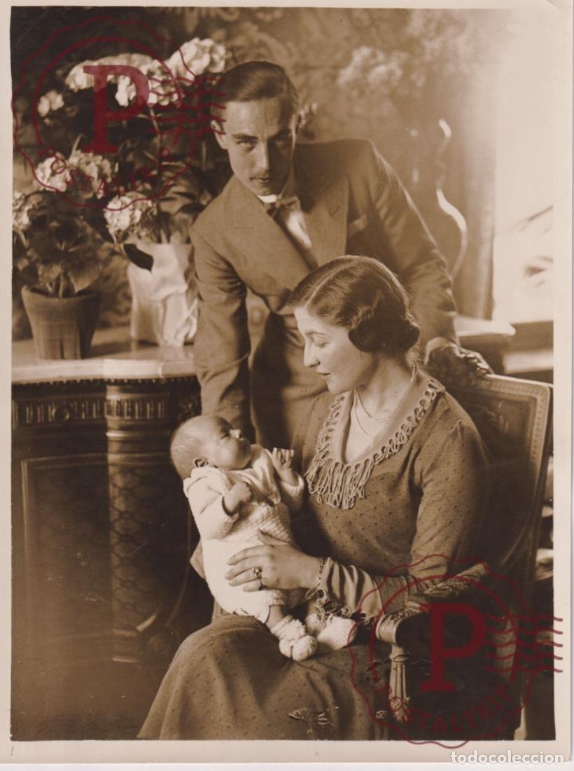 Fotograf&iacute;a antigua: BULGARIA. BULGARIE. La Princesse Marie Louise de Bulgarie et sa m&egrave;re, la Reine Jeanne. +-24X18CM