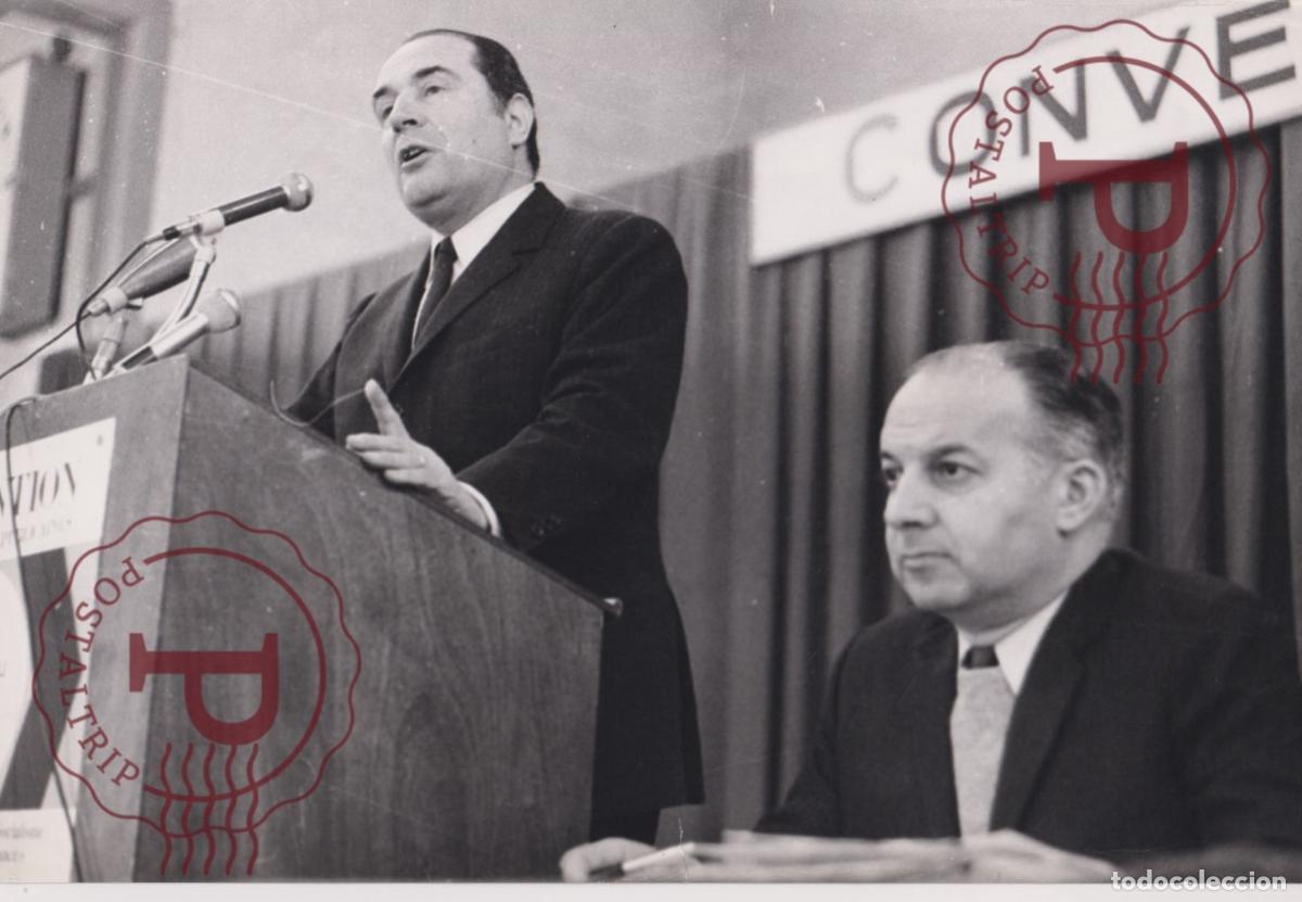 Alte Fotografie: Fran&ccedil;ois MITTERRAND. POLITICO. POLITICIAN POLITICIEN. +-30X19.5CM