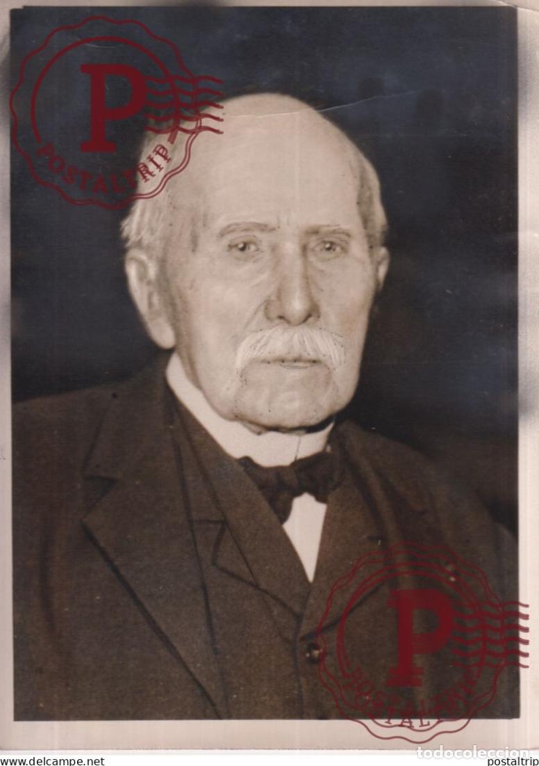 Photographie ancienne: EDOUARD BRANLY PHYSICIEN TSF PHOTO TRAMPUS 15*10CM press photo SCIENTIST