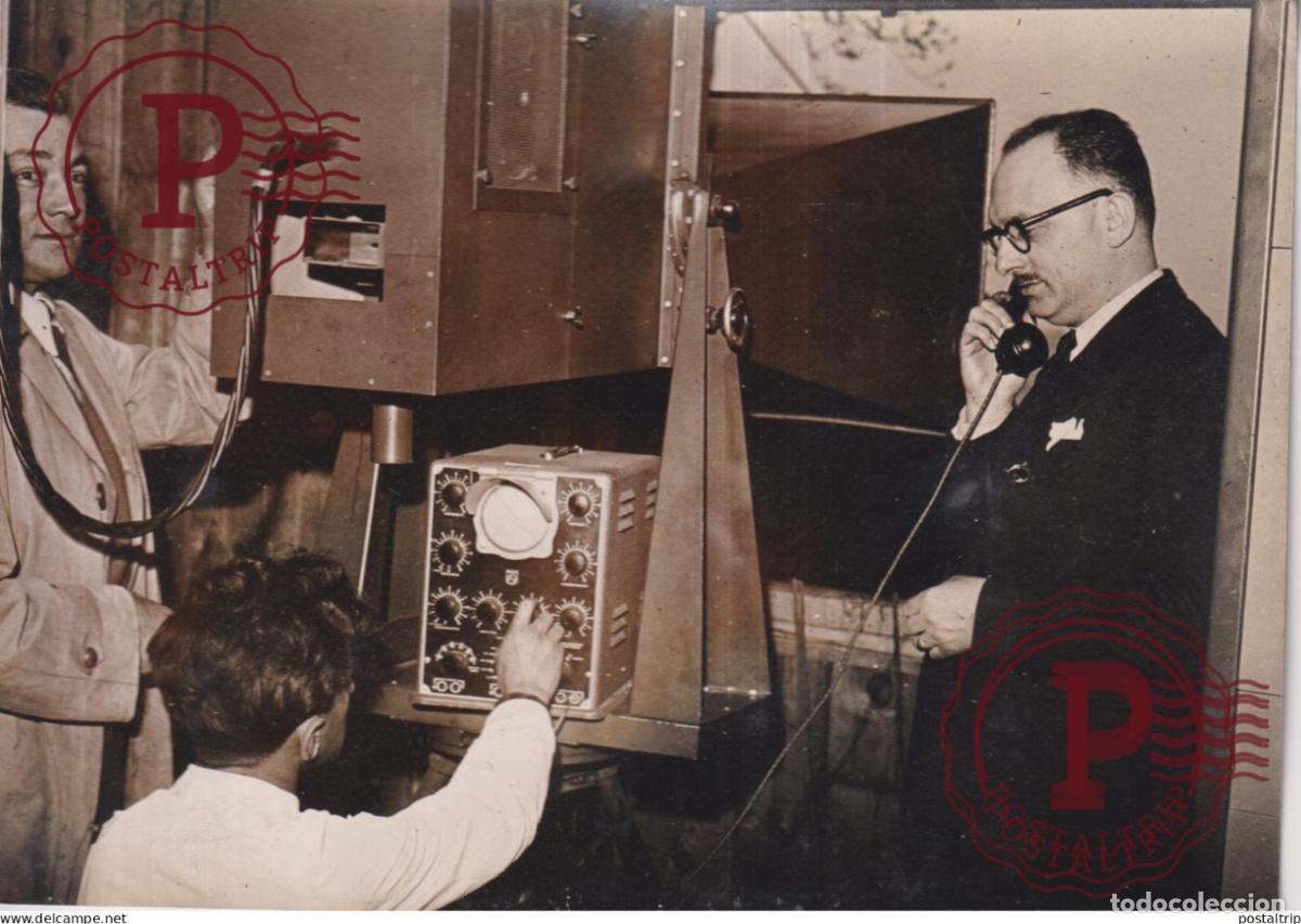 Fotograf&iacute;a antigua: MONTMORENCY MR LETOURNEAU PTT TELEPHONE SYSTEME A RADAR 18*13CM press photo SCIENTIST SCIENCE