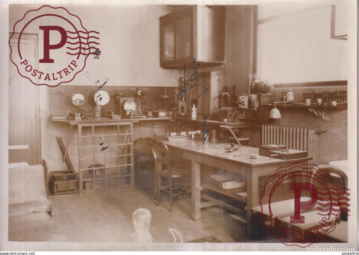Fotograf&iacute;a antigua: MUSEE BRANLY BRANLY ILLUSTRE INVENTEUR DANS SON LABRATOIRE 18*13CM press photo SCIENTIST SCIENCE